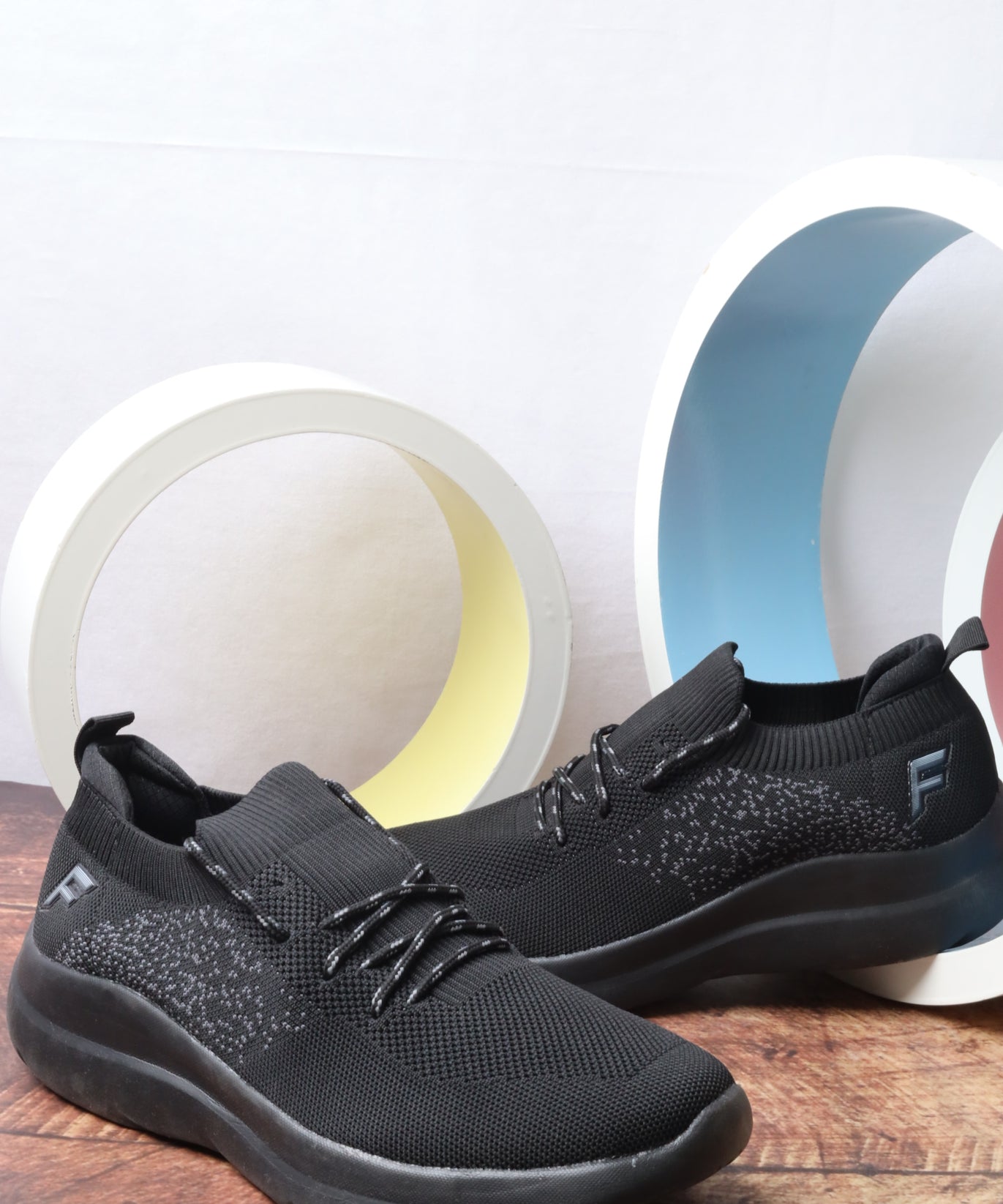 حذاء رياضي رجالي 16513