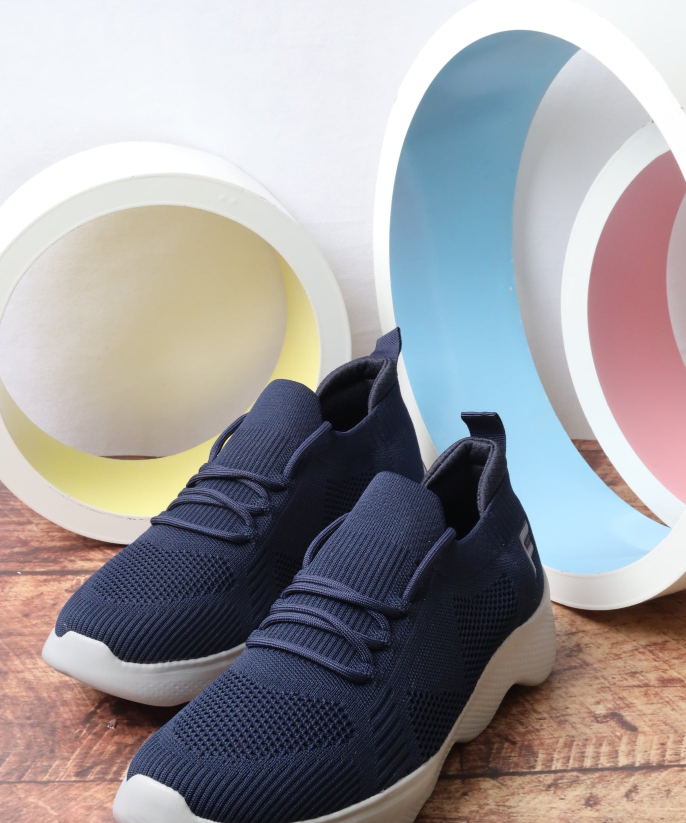 حذاء رياضي رجالي 16530