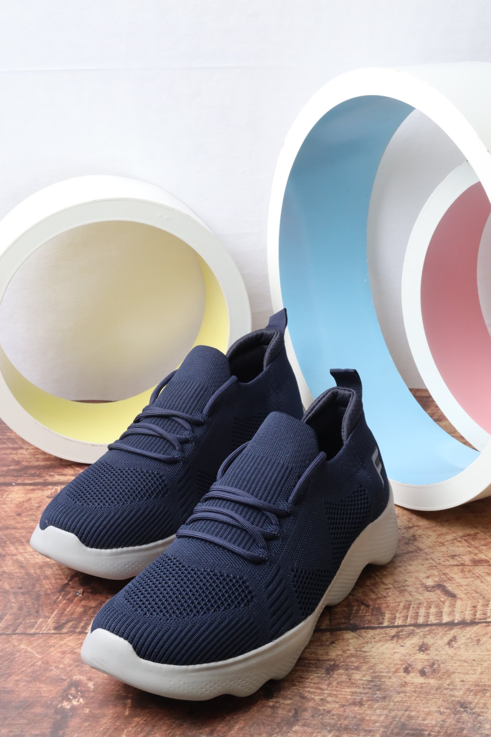 حذاء رياضي رجالي 16530