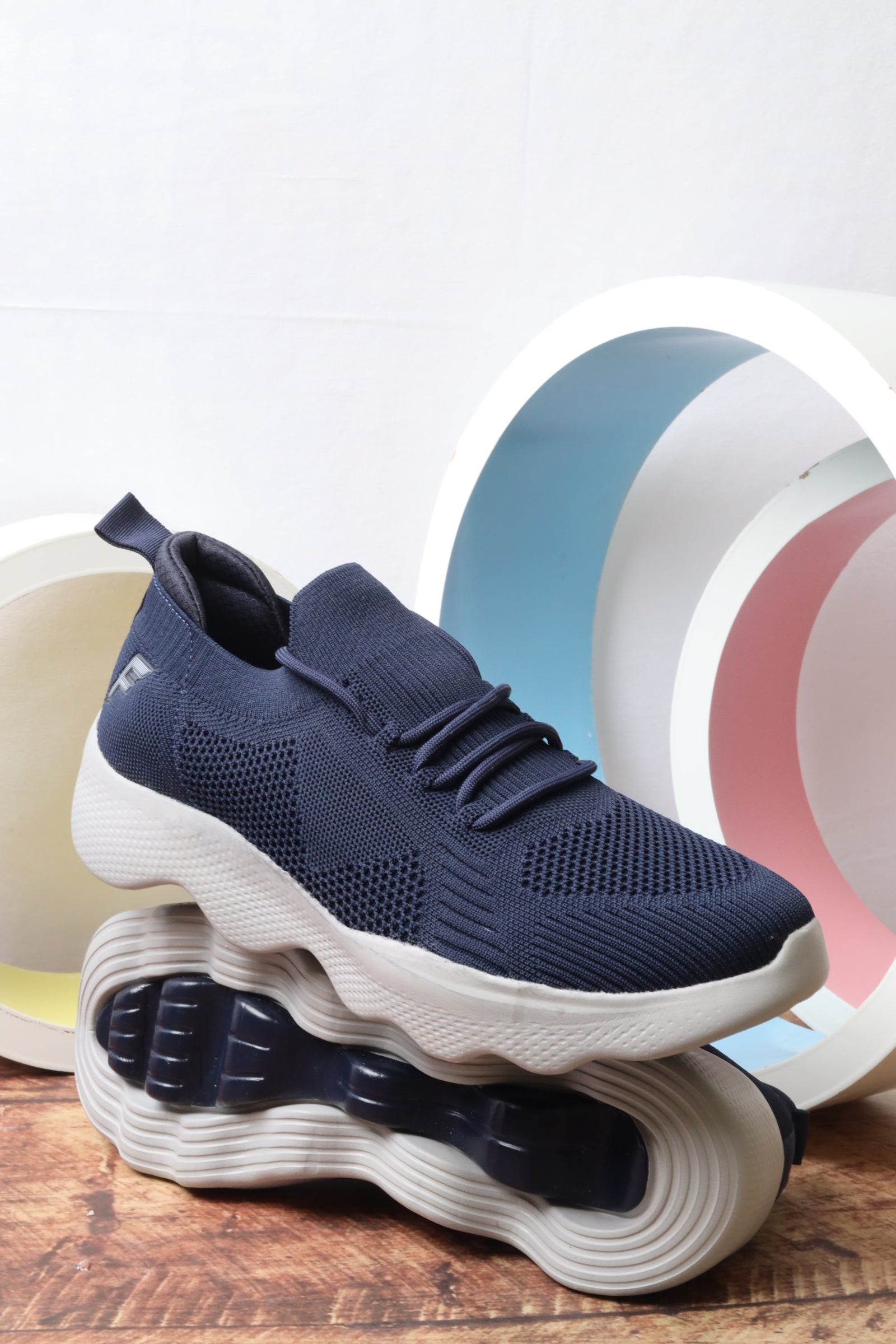 حذاء رياضي رجالي 16530