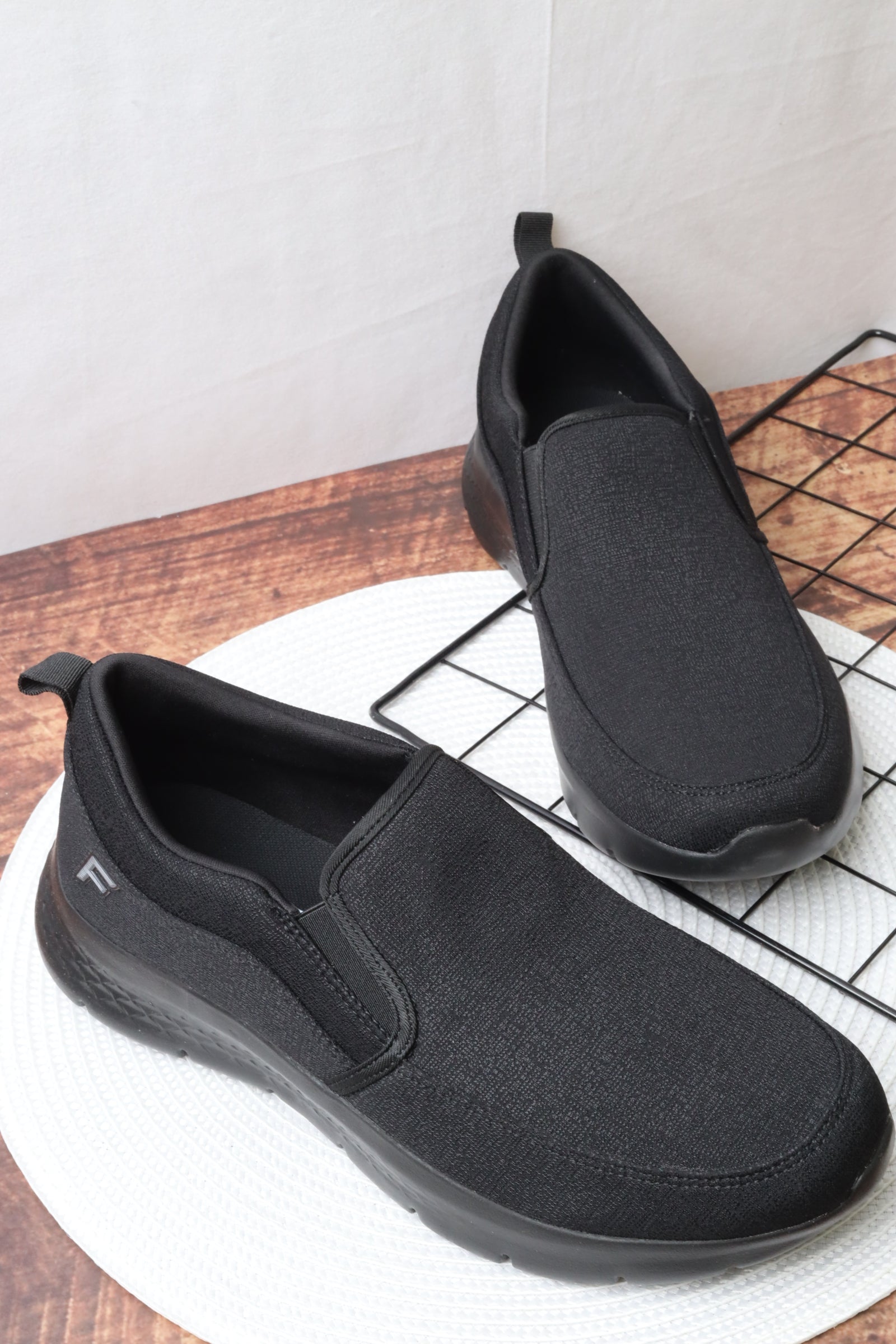 حذاء رياضي رجالي 16658