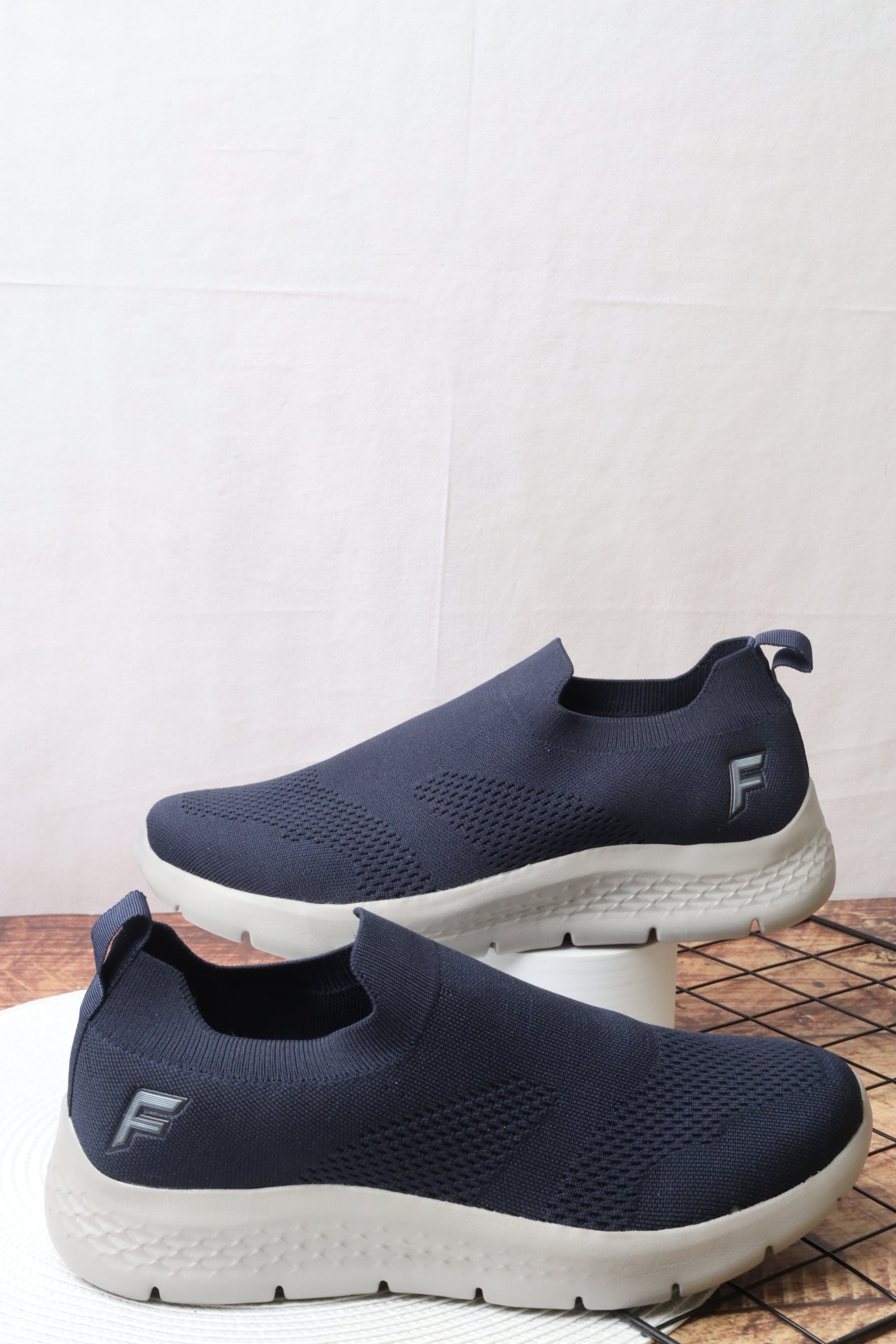 حذاء رياضي رجالي 16657