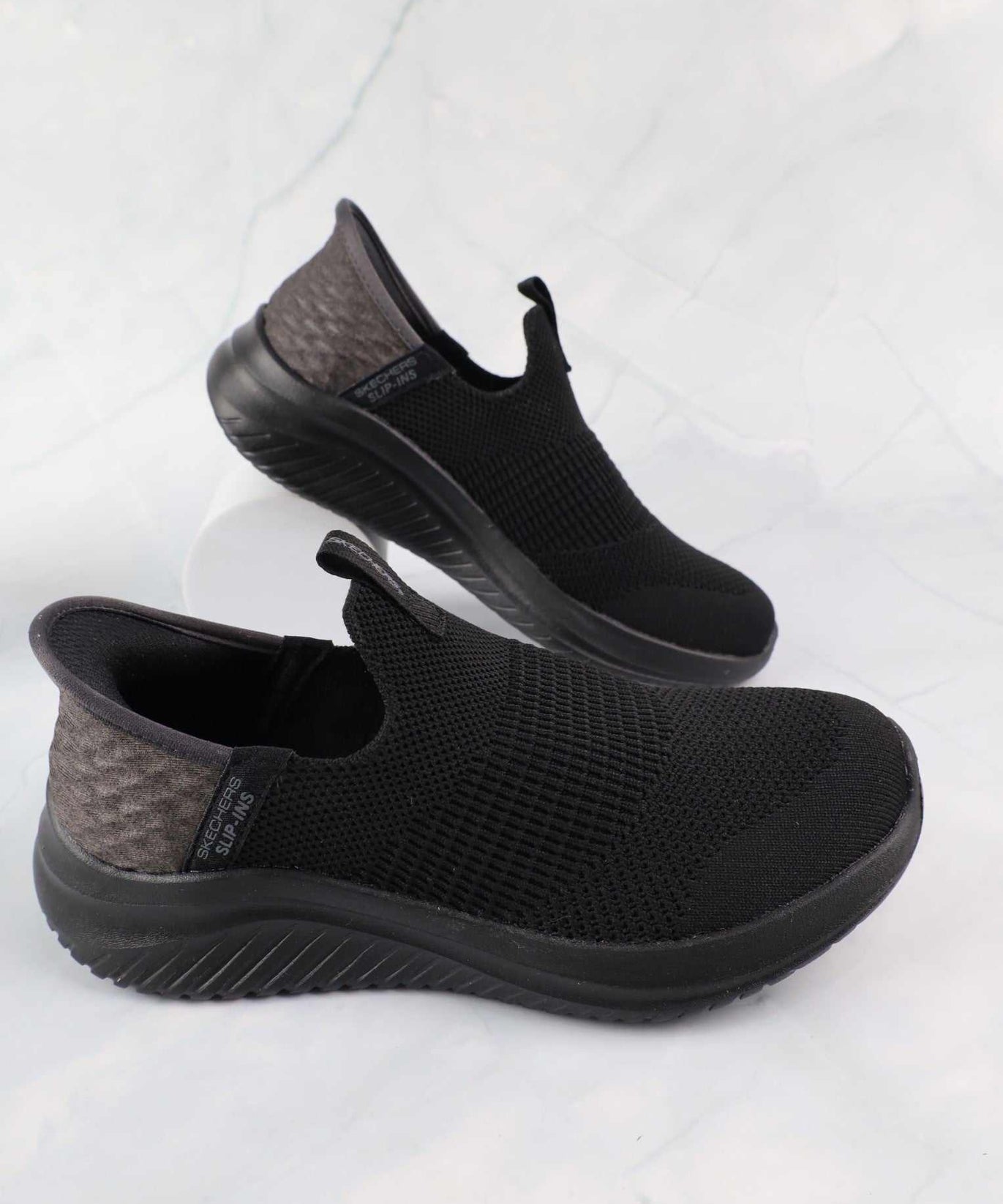 سكيتشرز اطفالي ألترا فليكس 403844