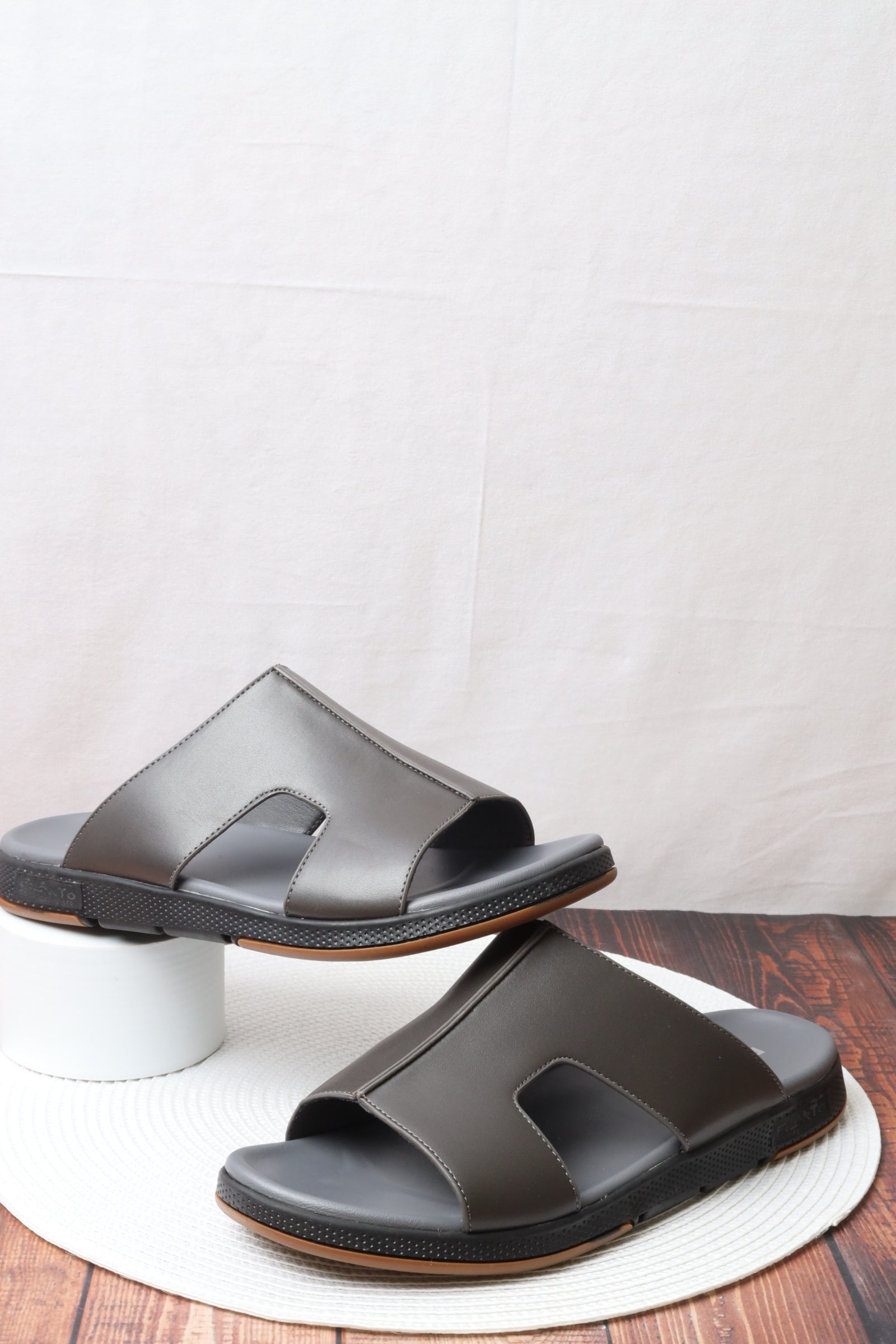 صندل رجالي 15934