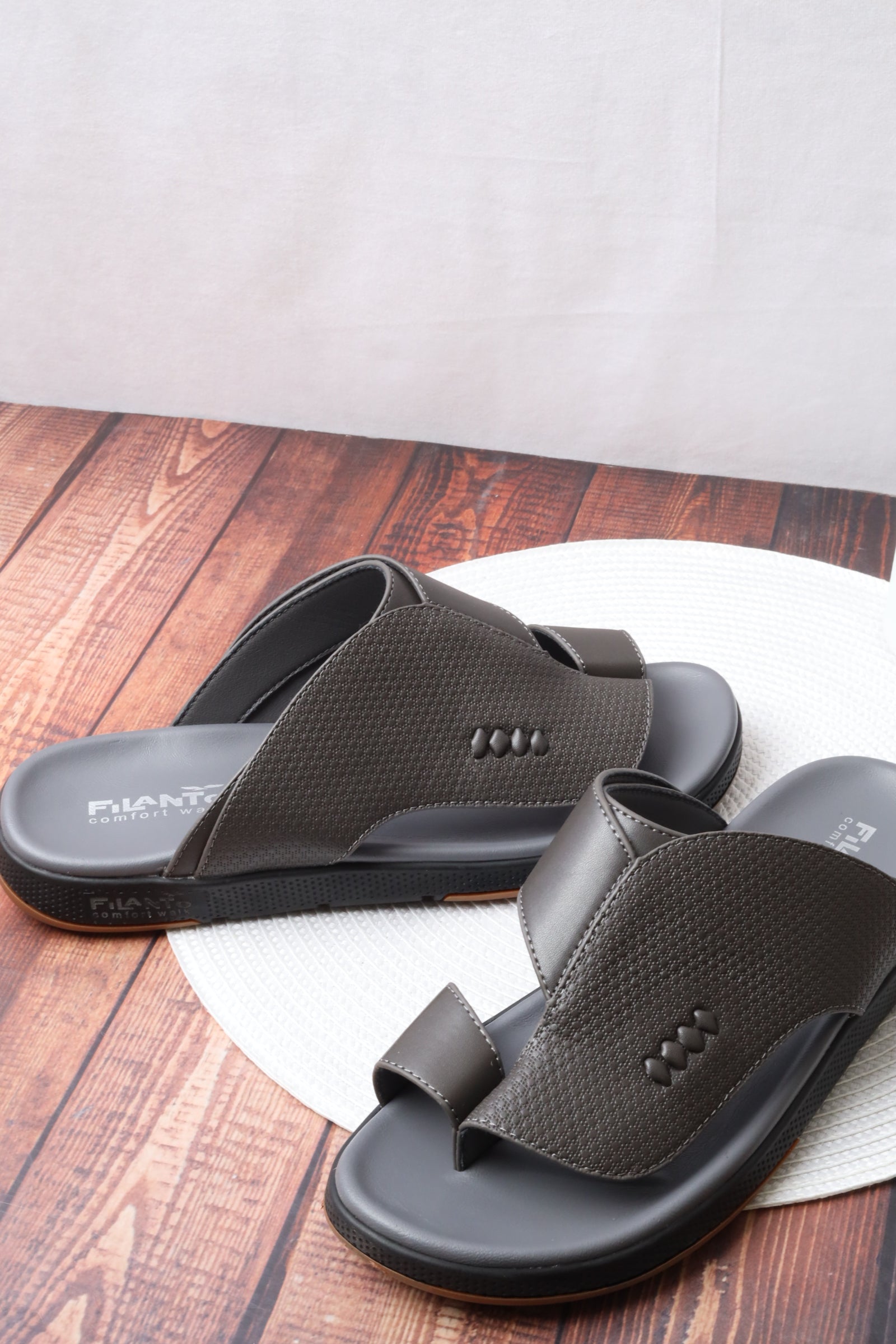 Men's Oriental 15931