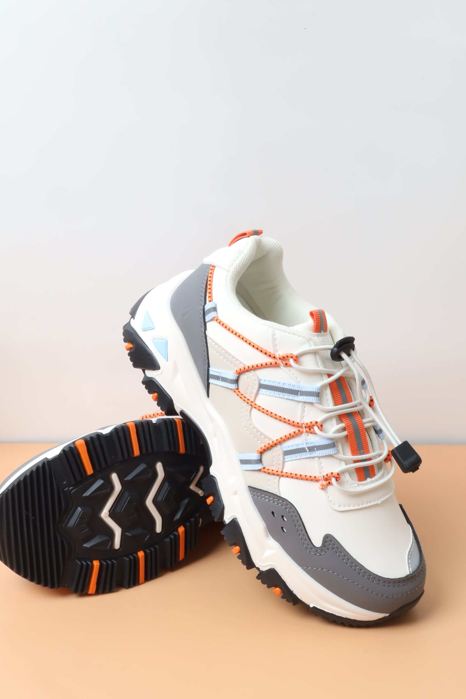 حذاء رياضي نسائي 11-466