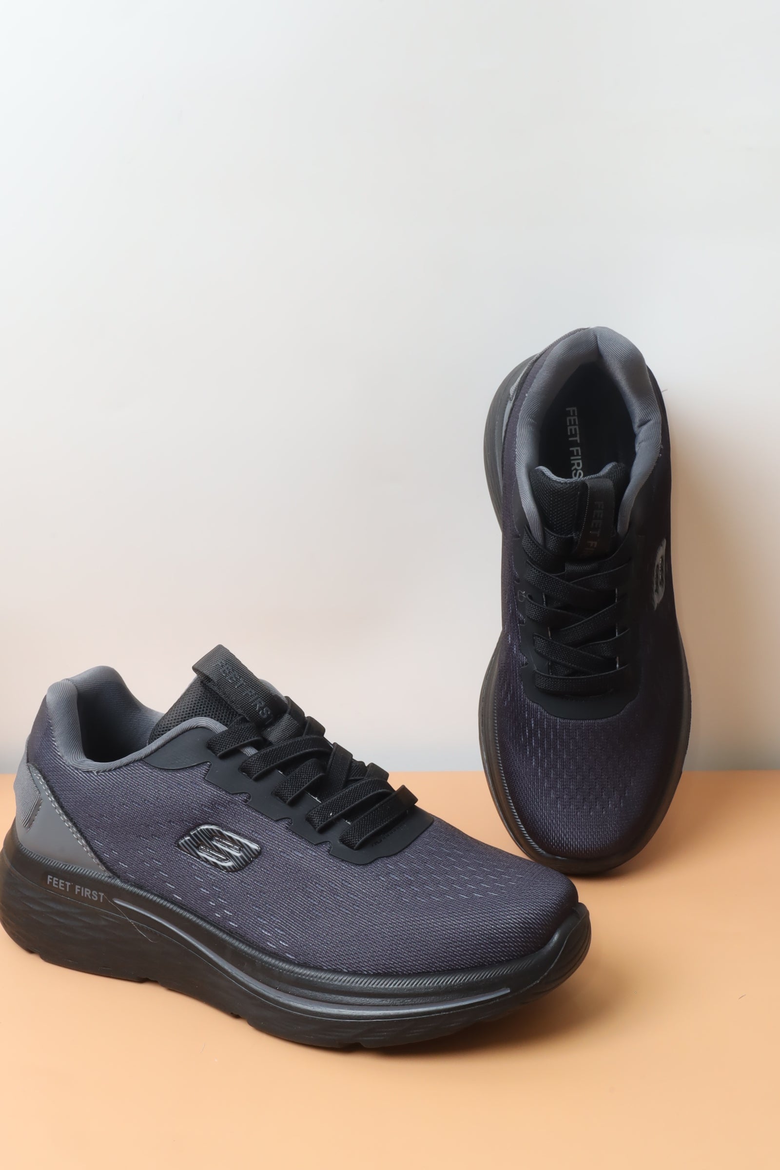 حذاء رياضي نسائي 5713-144