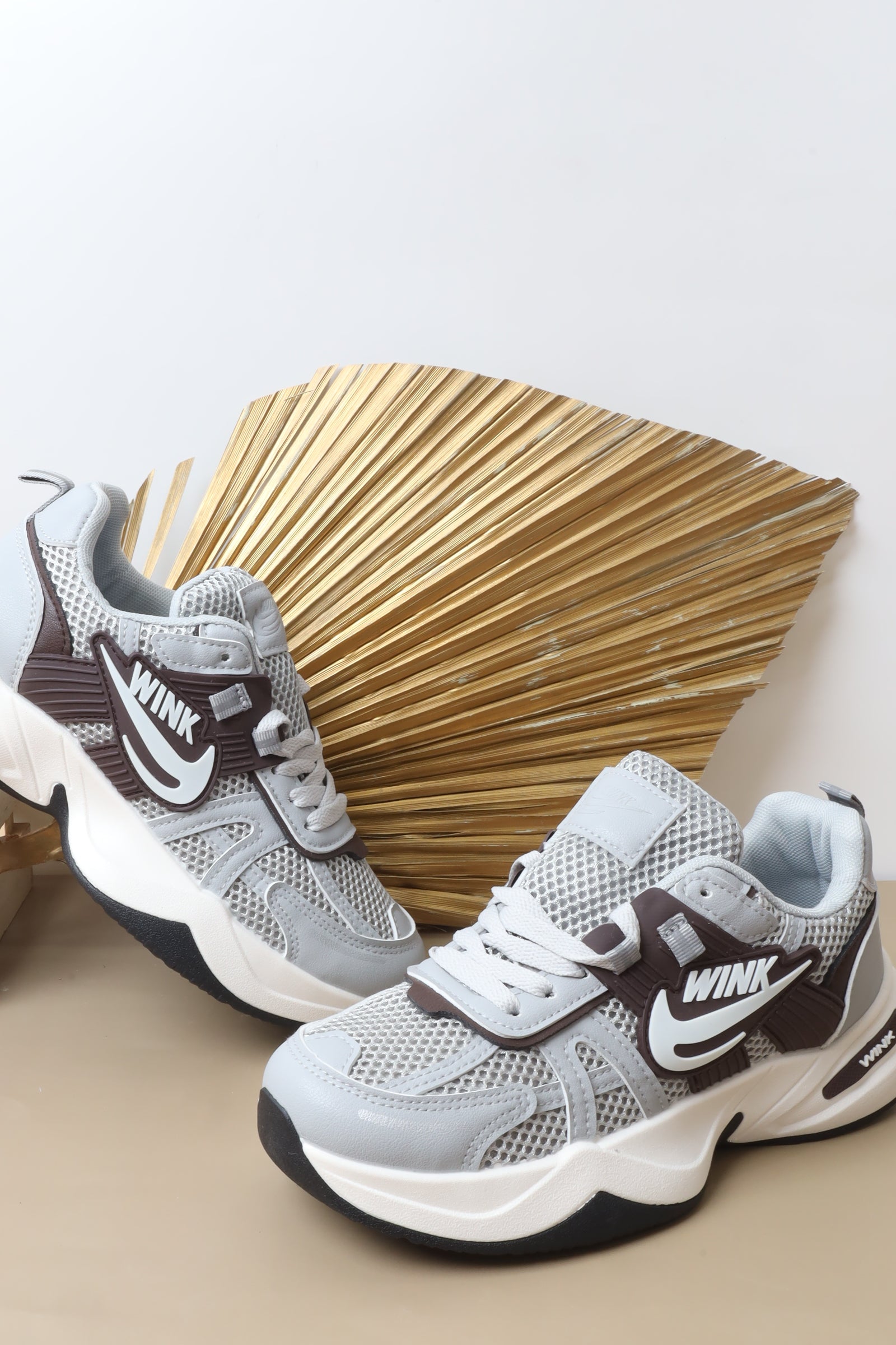 حذاء رياضي نسائي 22-467