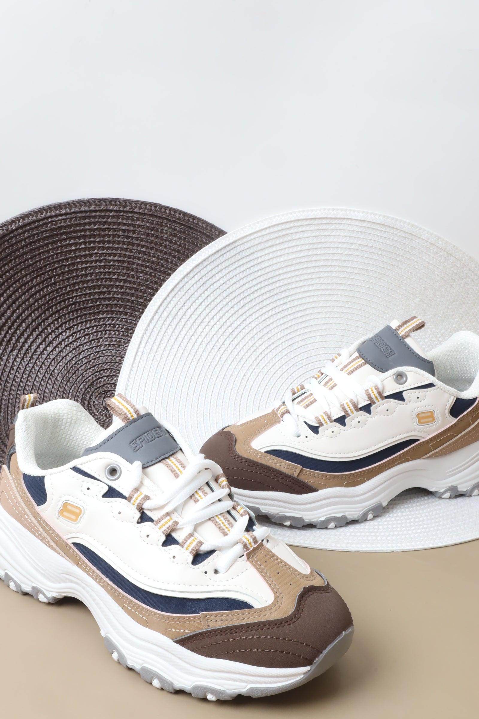 حذاء رياضي نسائي 75-486