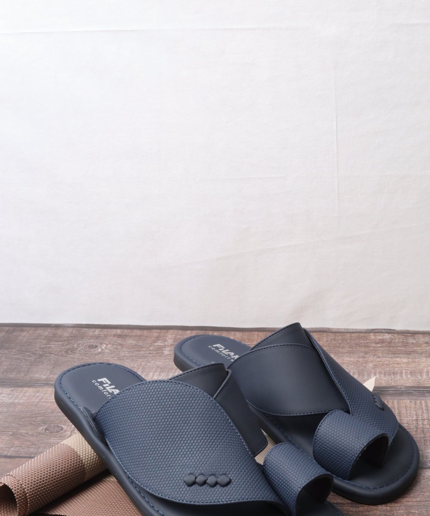 شرقي رجالي 15952