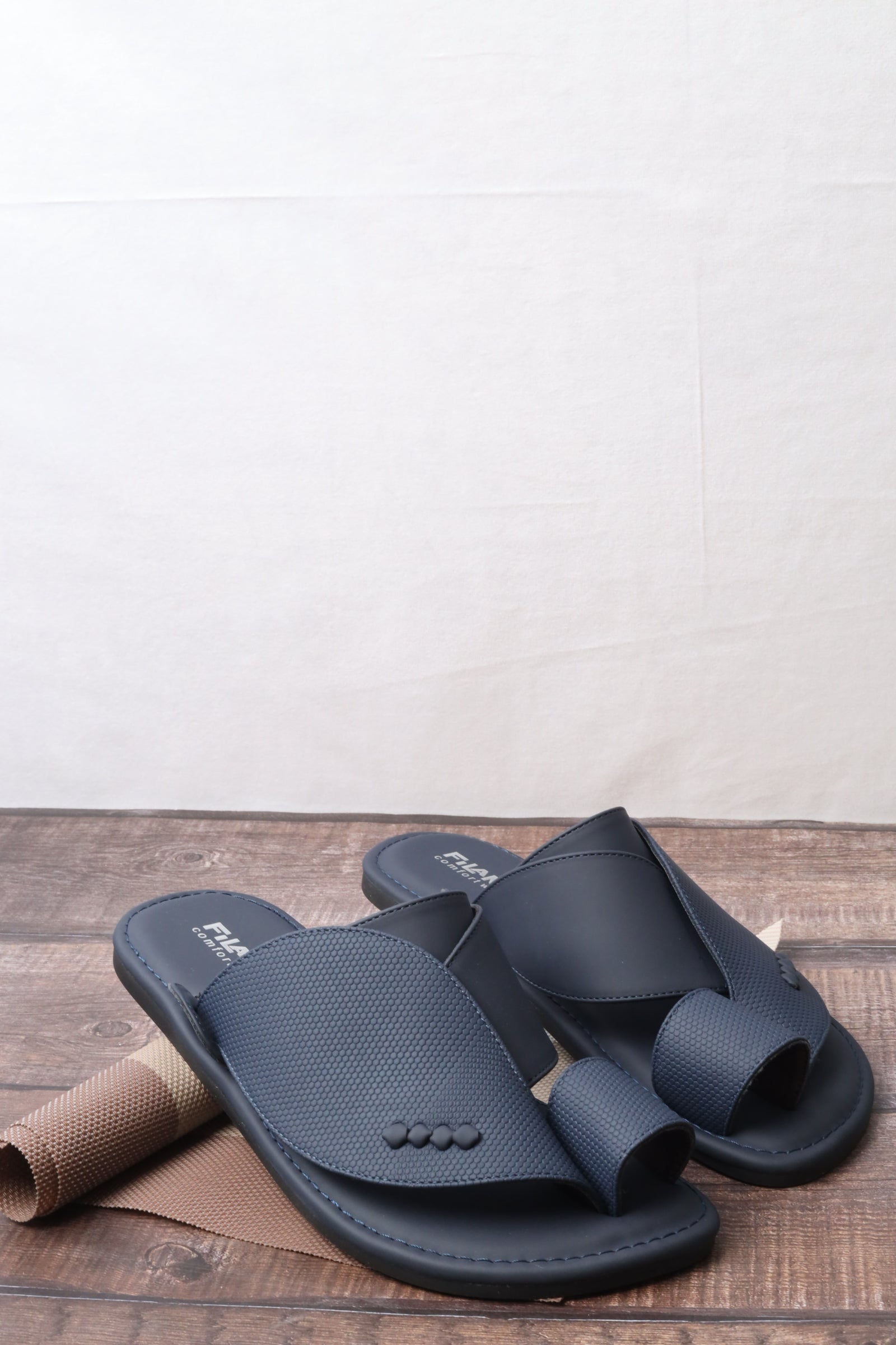 شرقي رجالي 15952