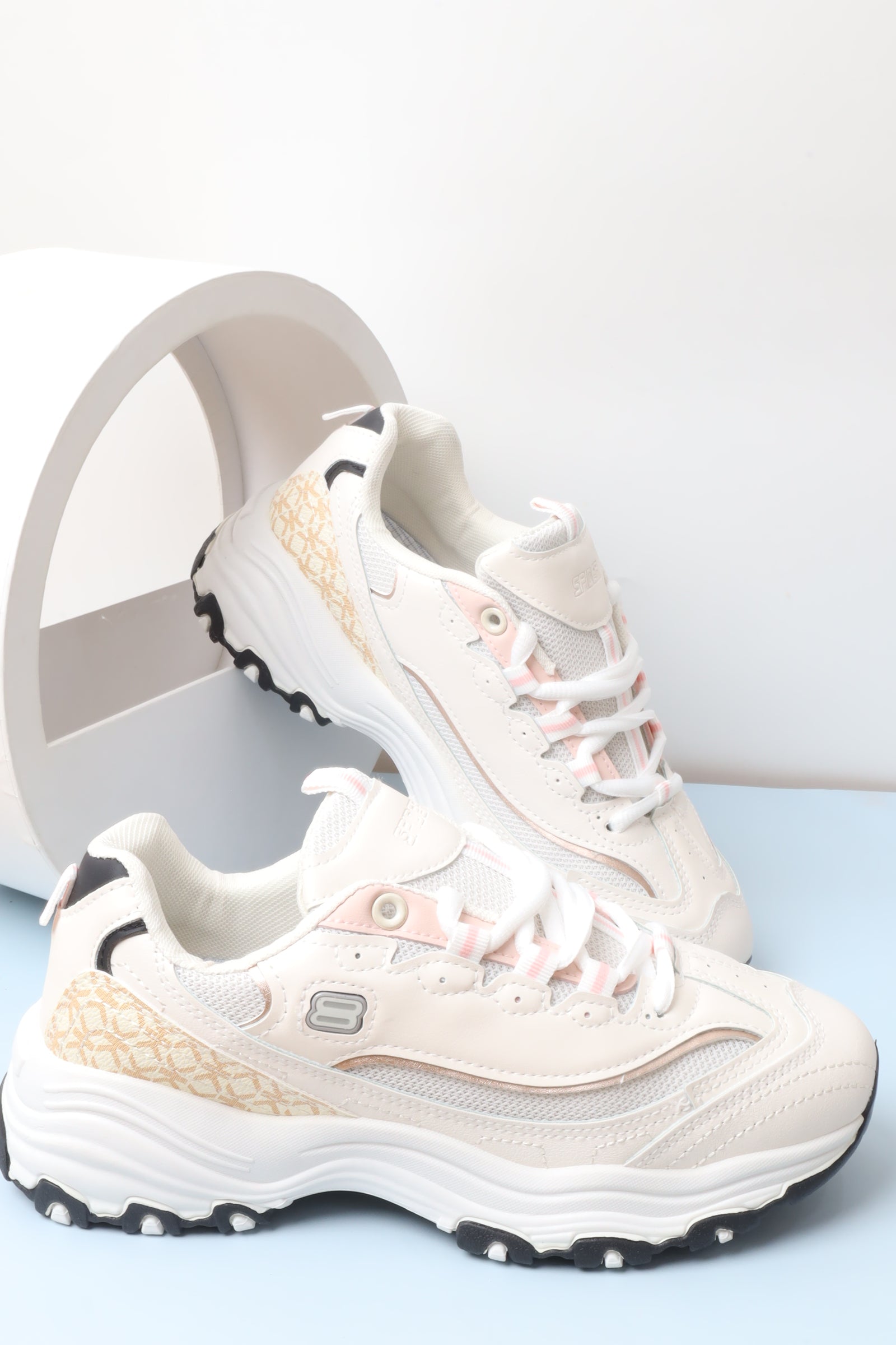 حذاء رياضي نسائي 79-486