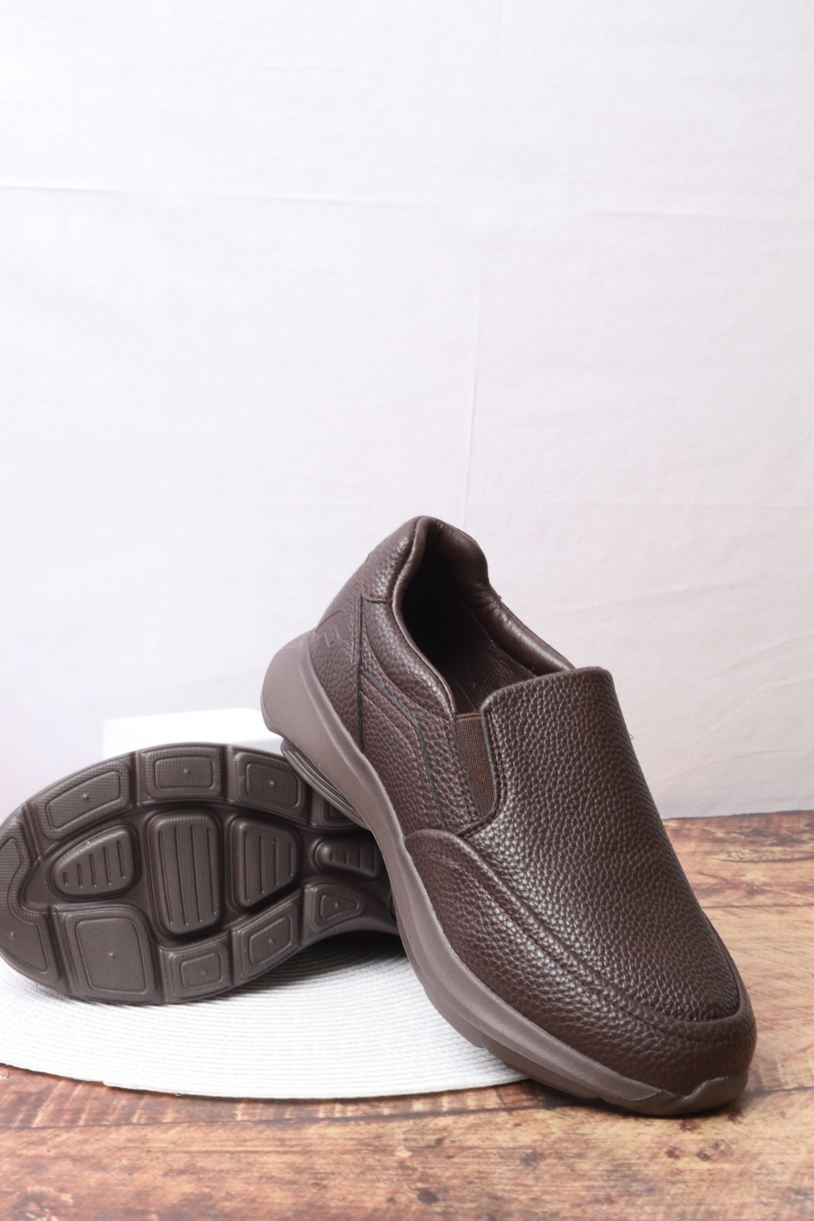 حذاء ولادي 19611