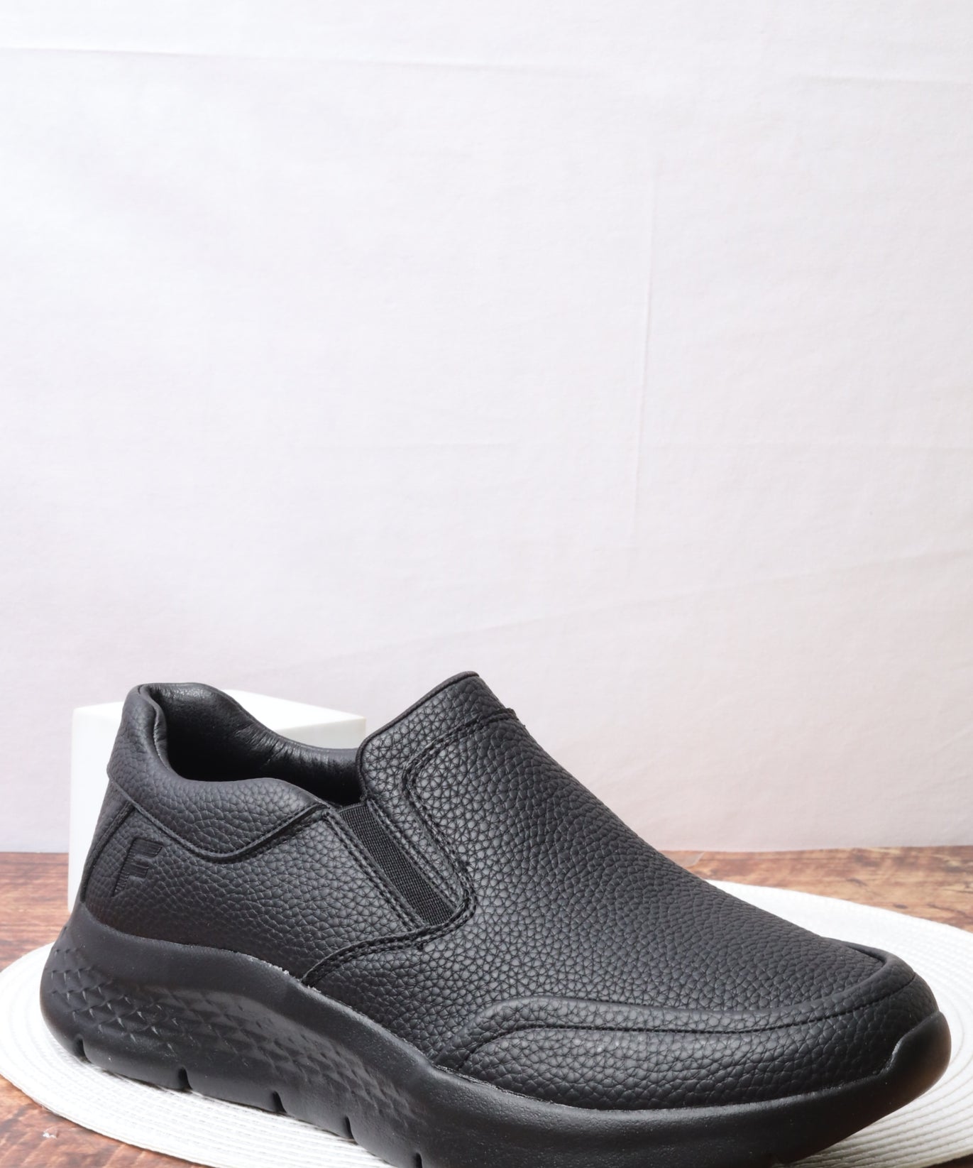 حذاء رياضي رجالي 16656