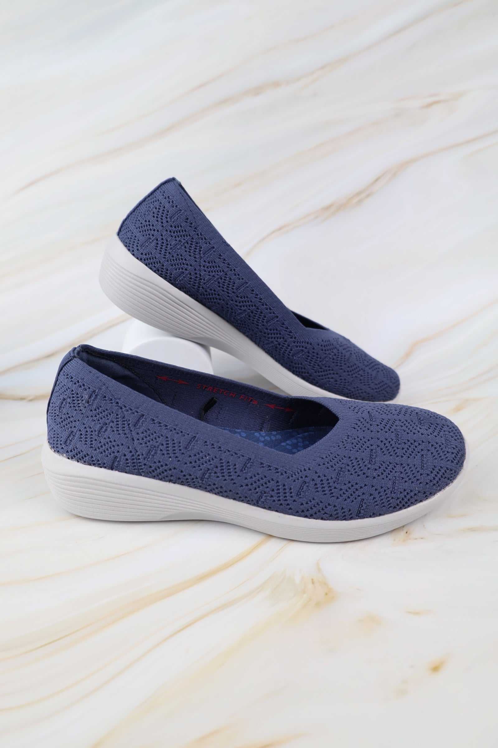 سكيتشرز نسائي آريا فور 158564