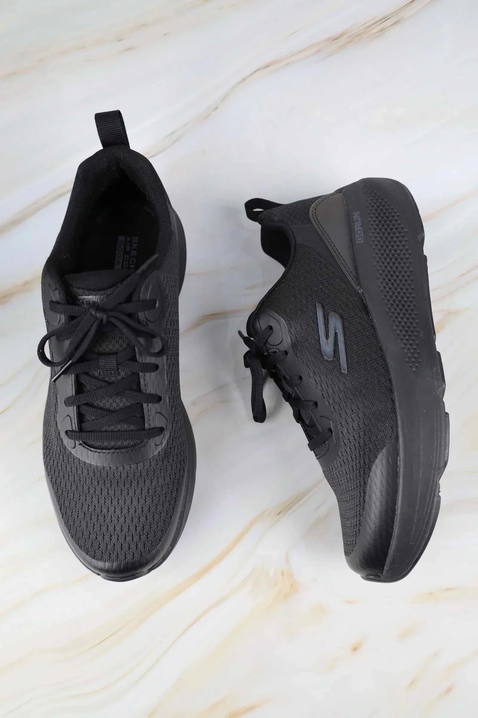 سكيتشرز رجالي جو رن إليفيت 220189