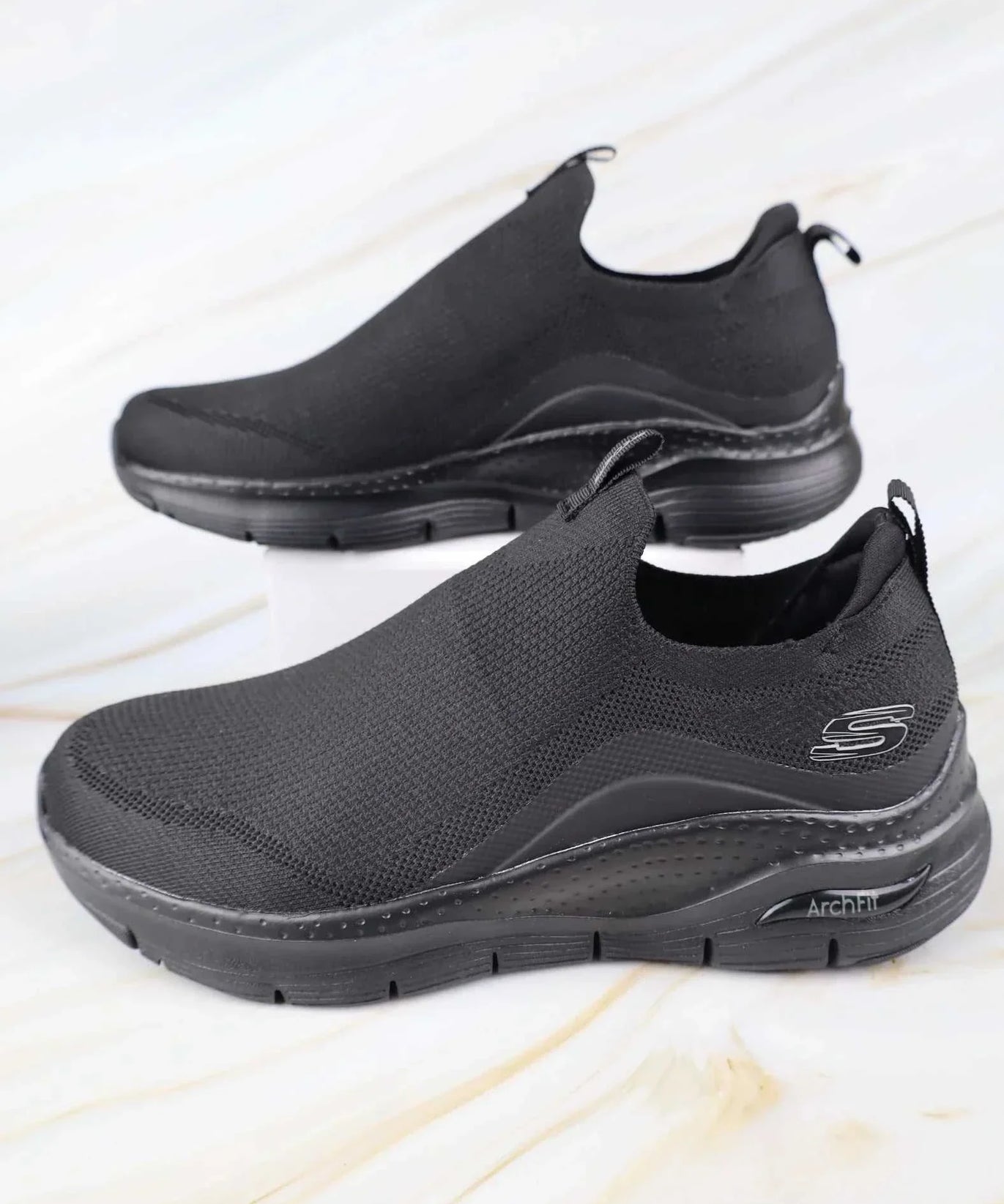 سكيتشرز رجالي آرتش فيت 232404