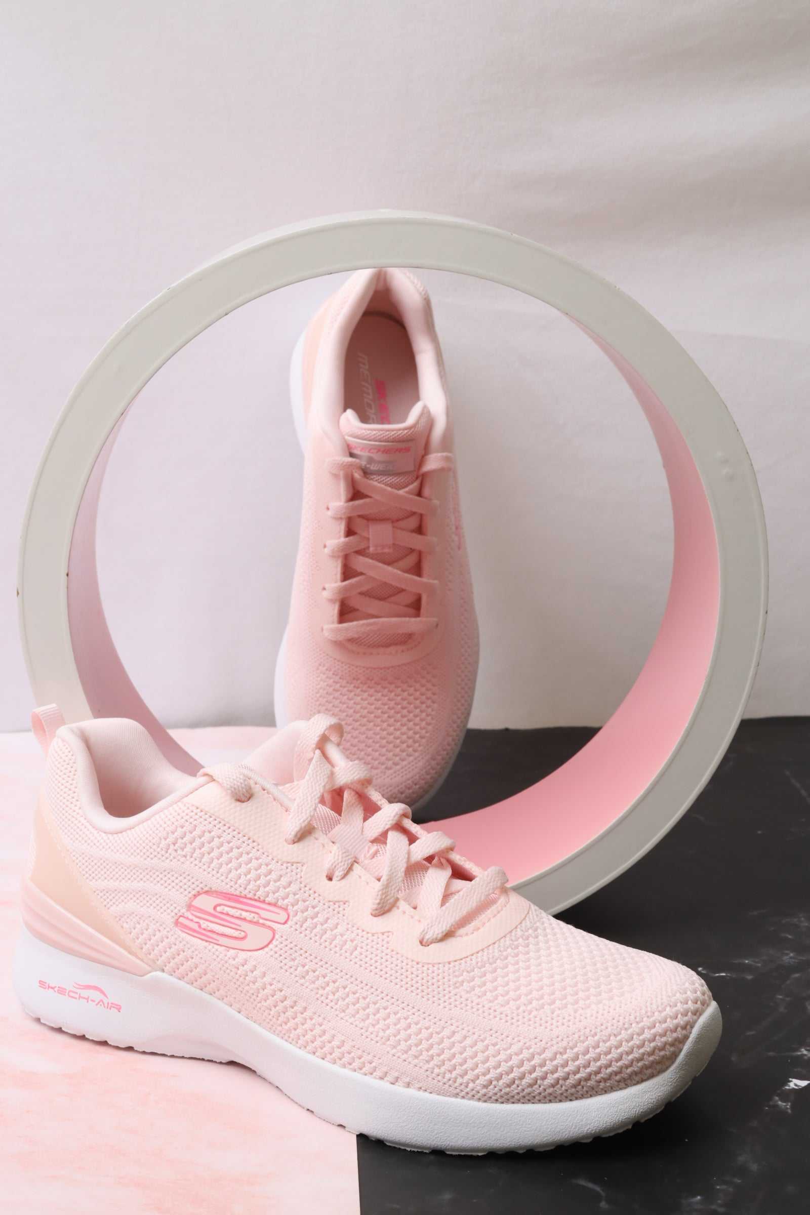 SKECHERS AIR DYNAMIGHT WOMEN 150150 