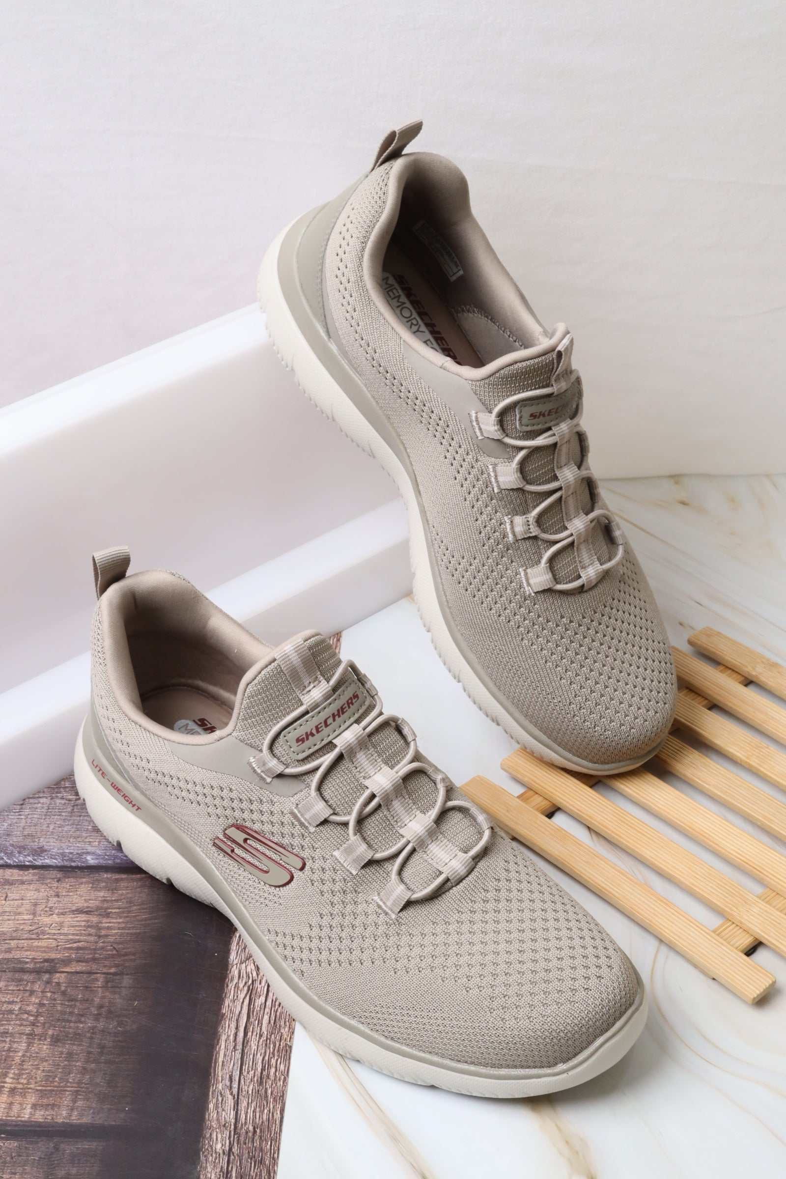 سكيتشرز رجالي سوميتس 232832