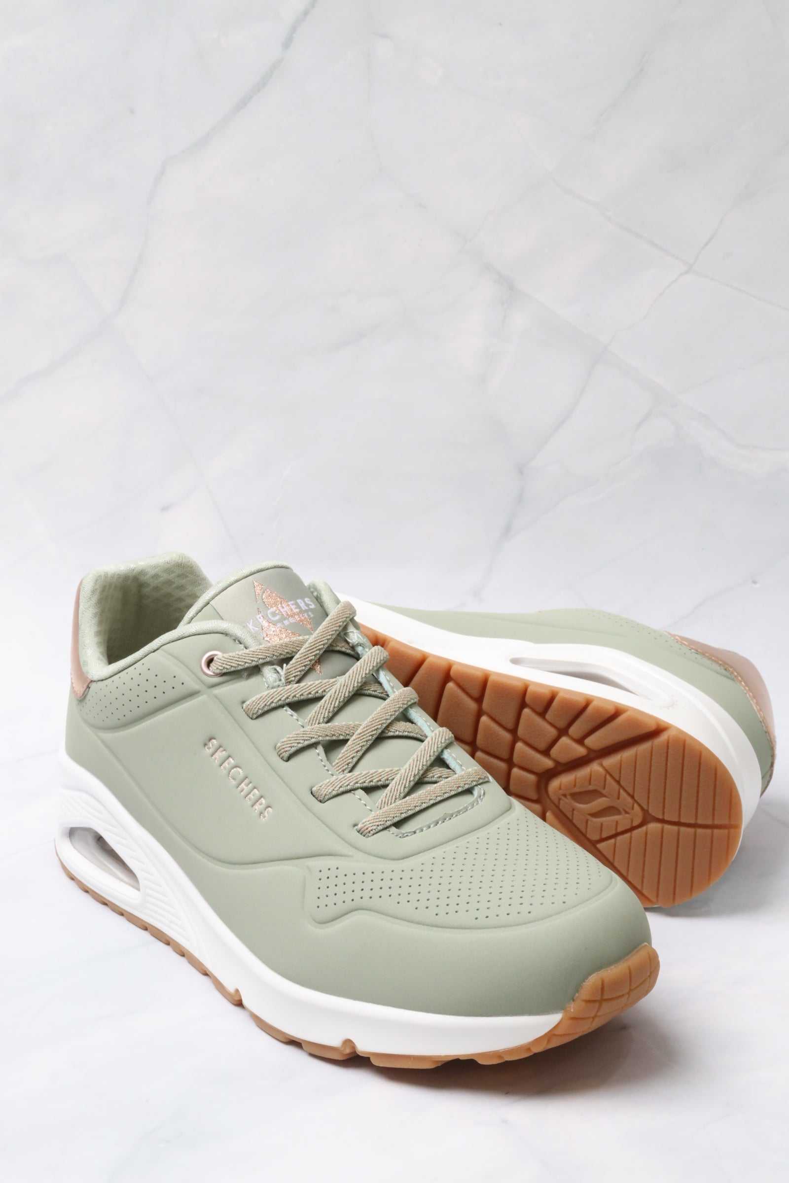 سكيتشرز نسائي أونو 155196