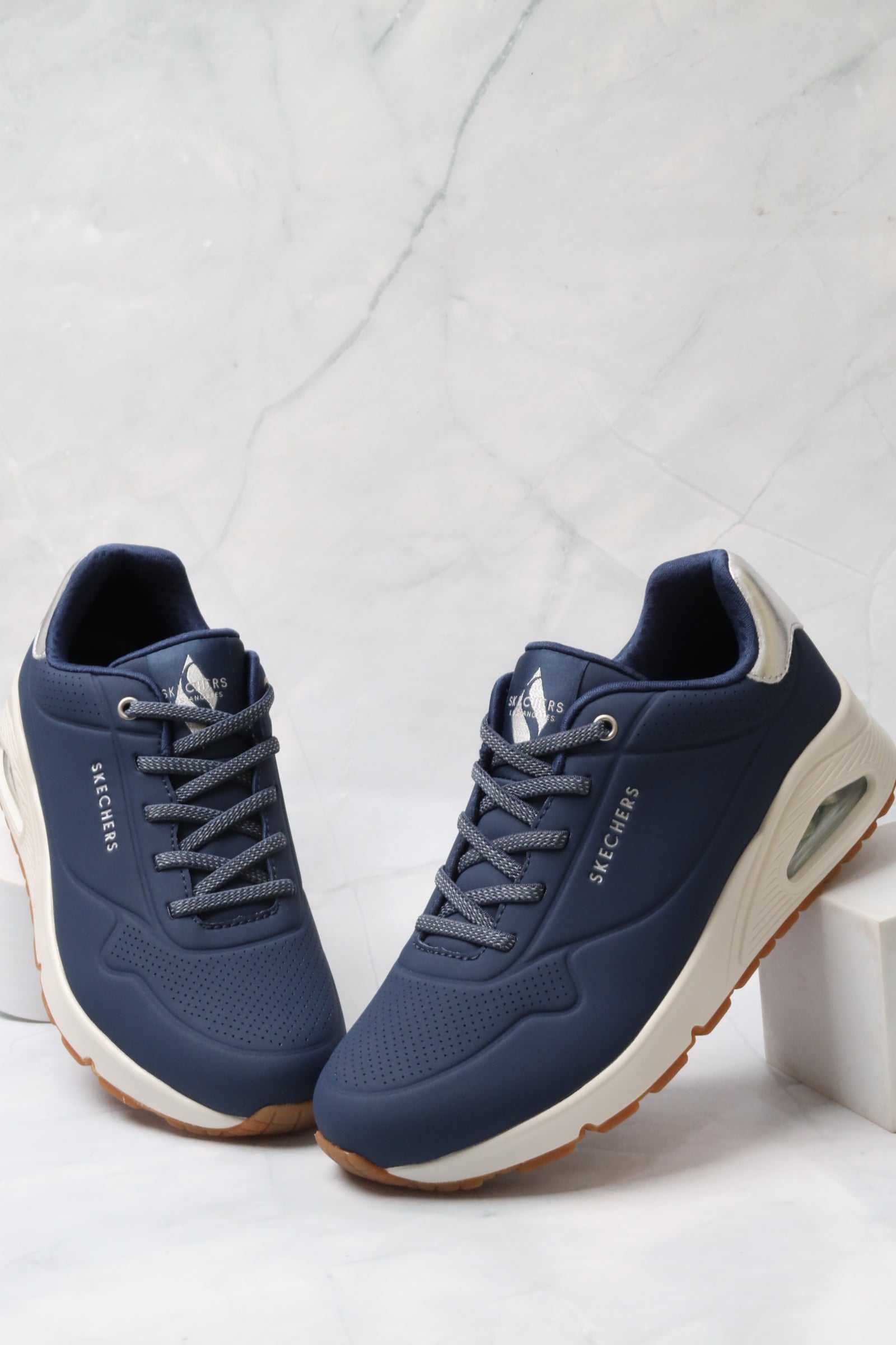 سكيتشرز نسائي أونو 155196