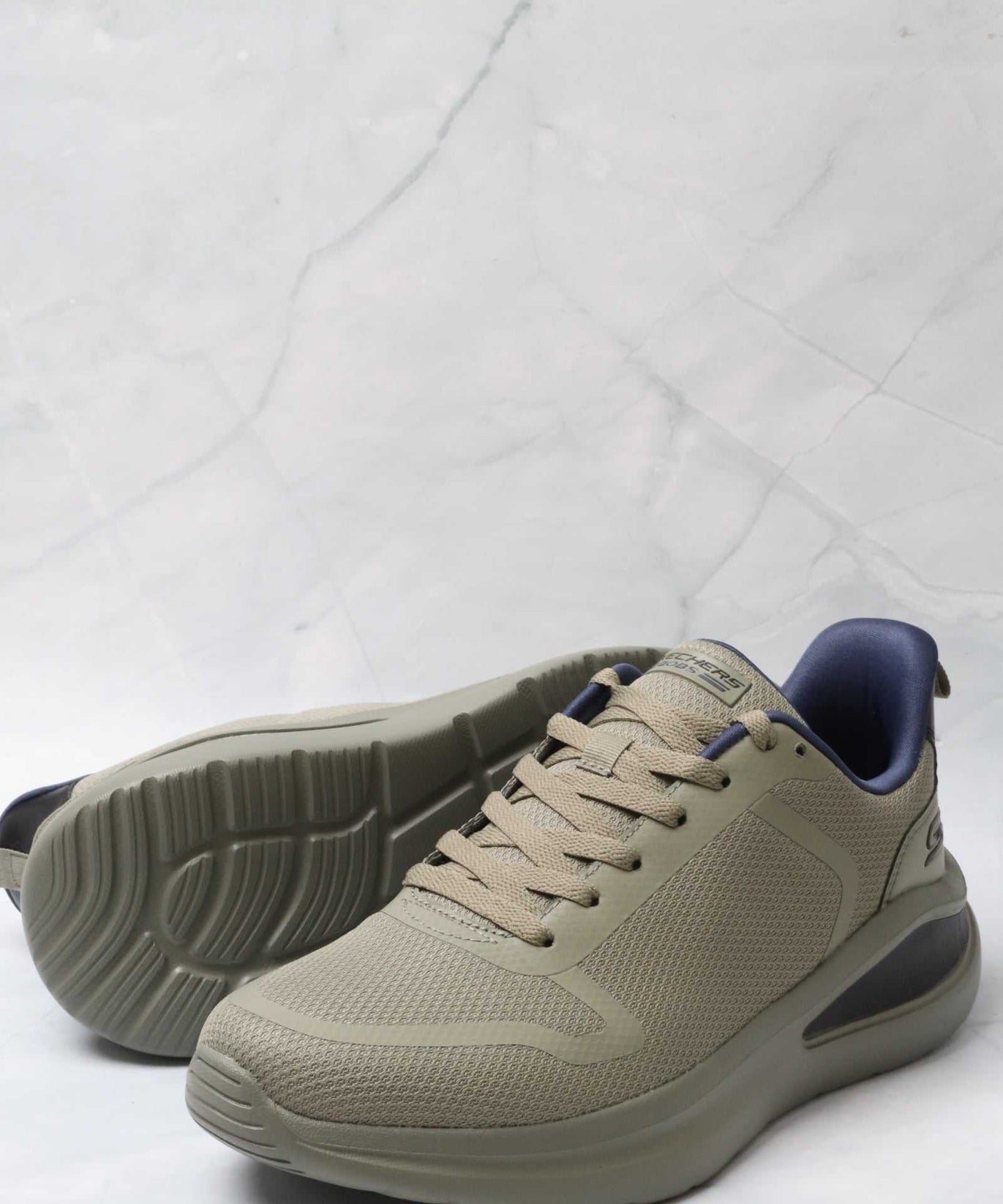 سكيتشرز رجالي بوبس 118275