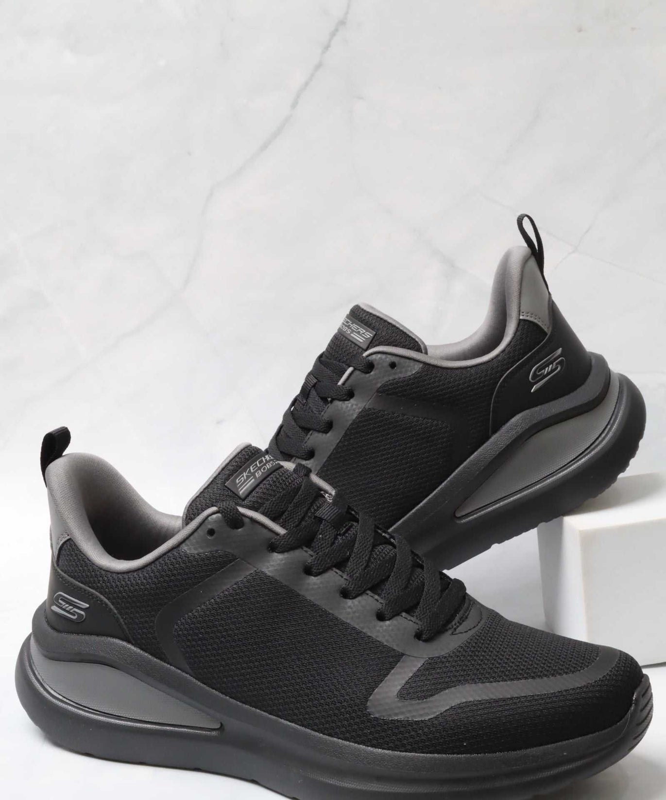 سكيتشرز رجالي بوبس 118275