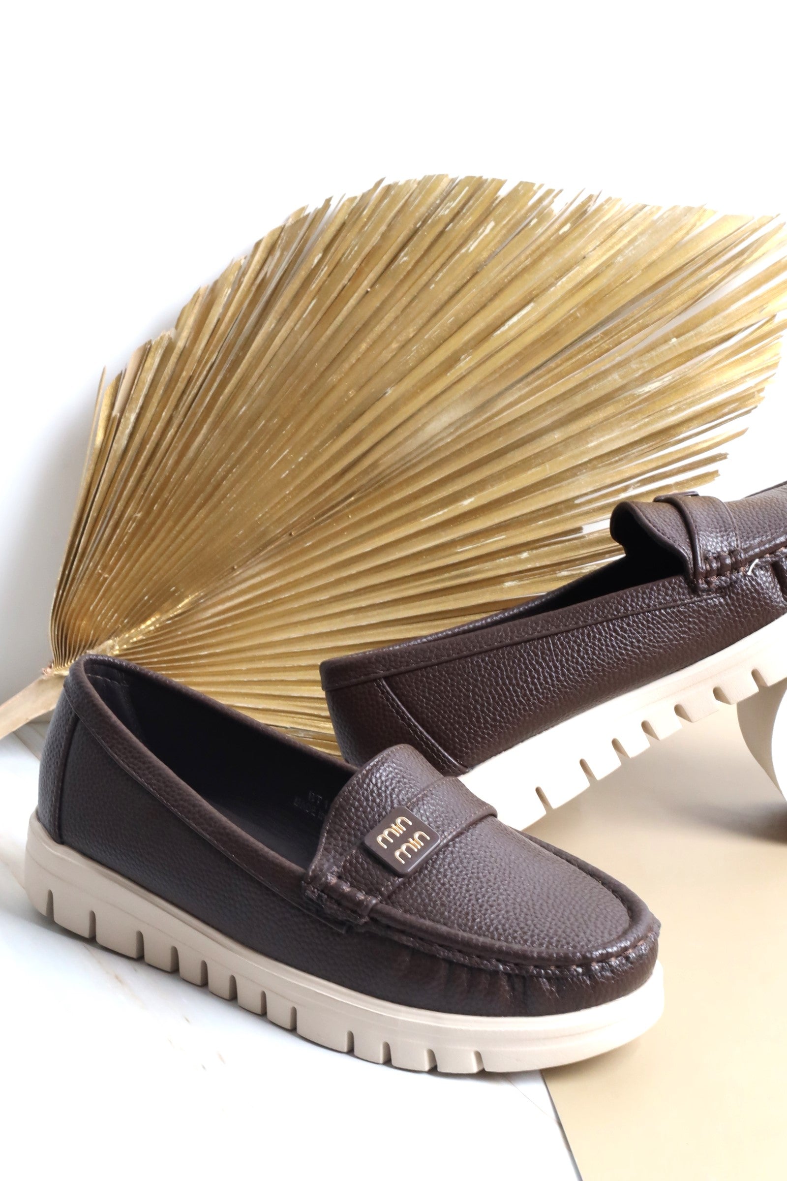 BT-155 حذاء نسائي