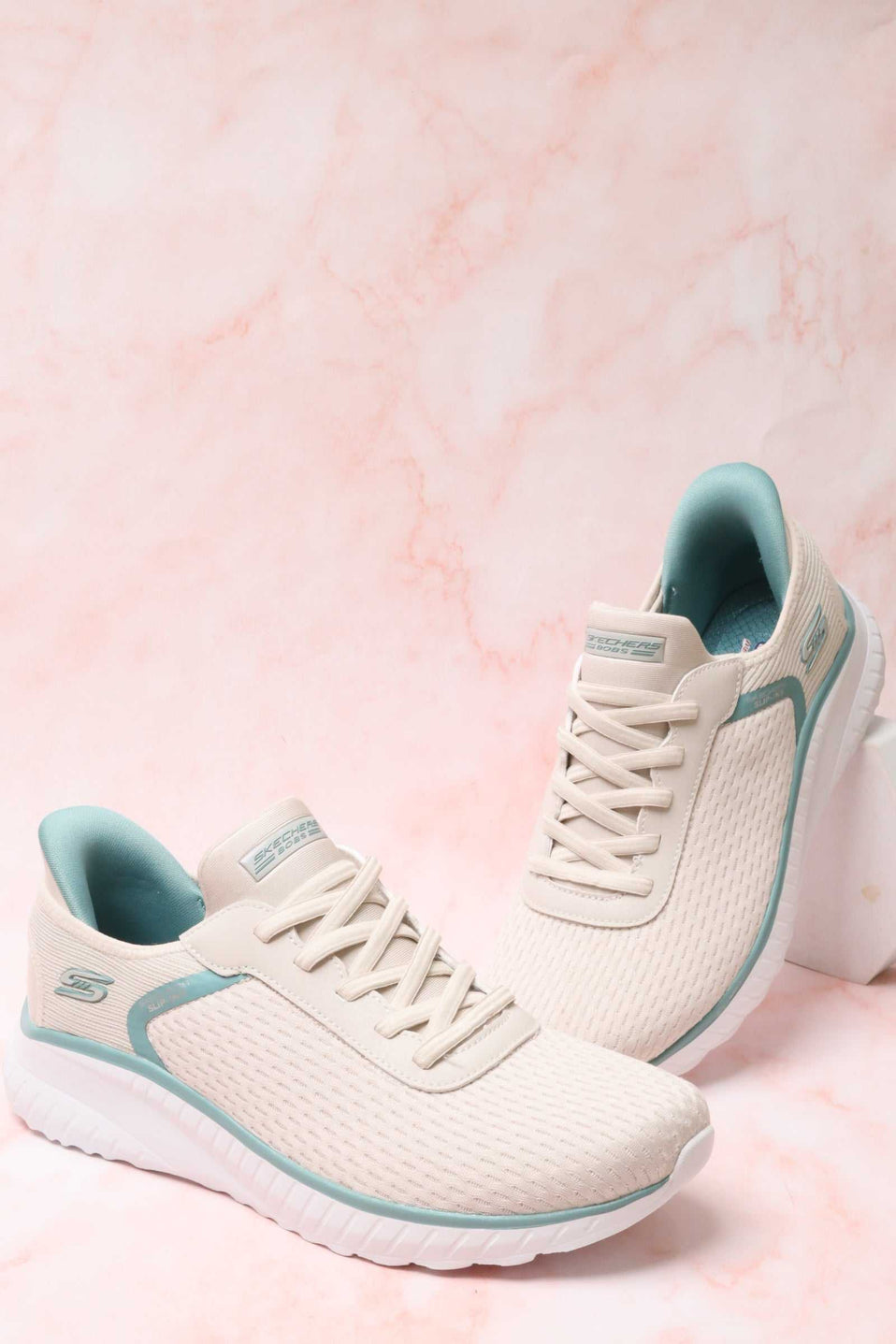 سكيتشرز نسائي بوبس سكواد سليب إن 117498