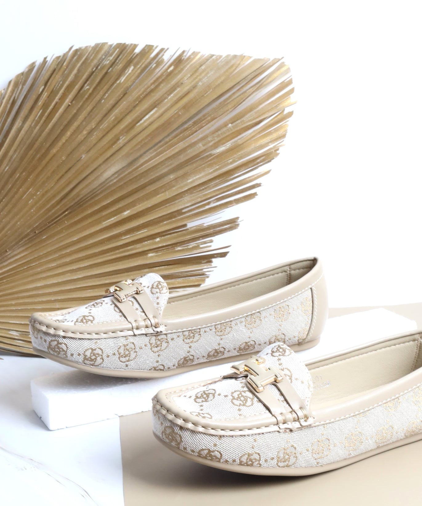 BT-201 حذاء نسائي