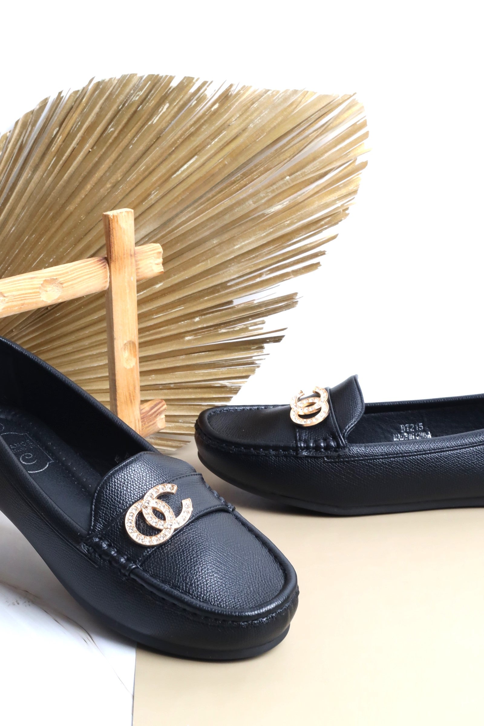 BT-215 حذاء نسائي