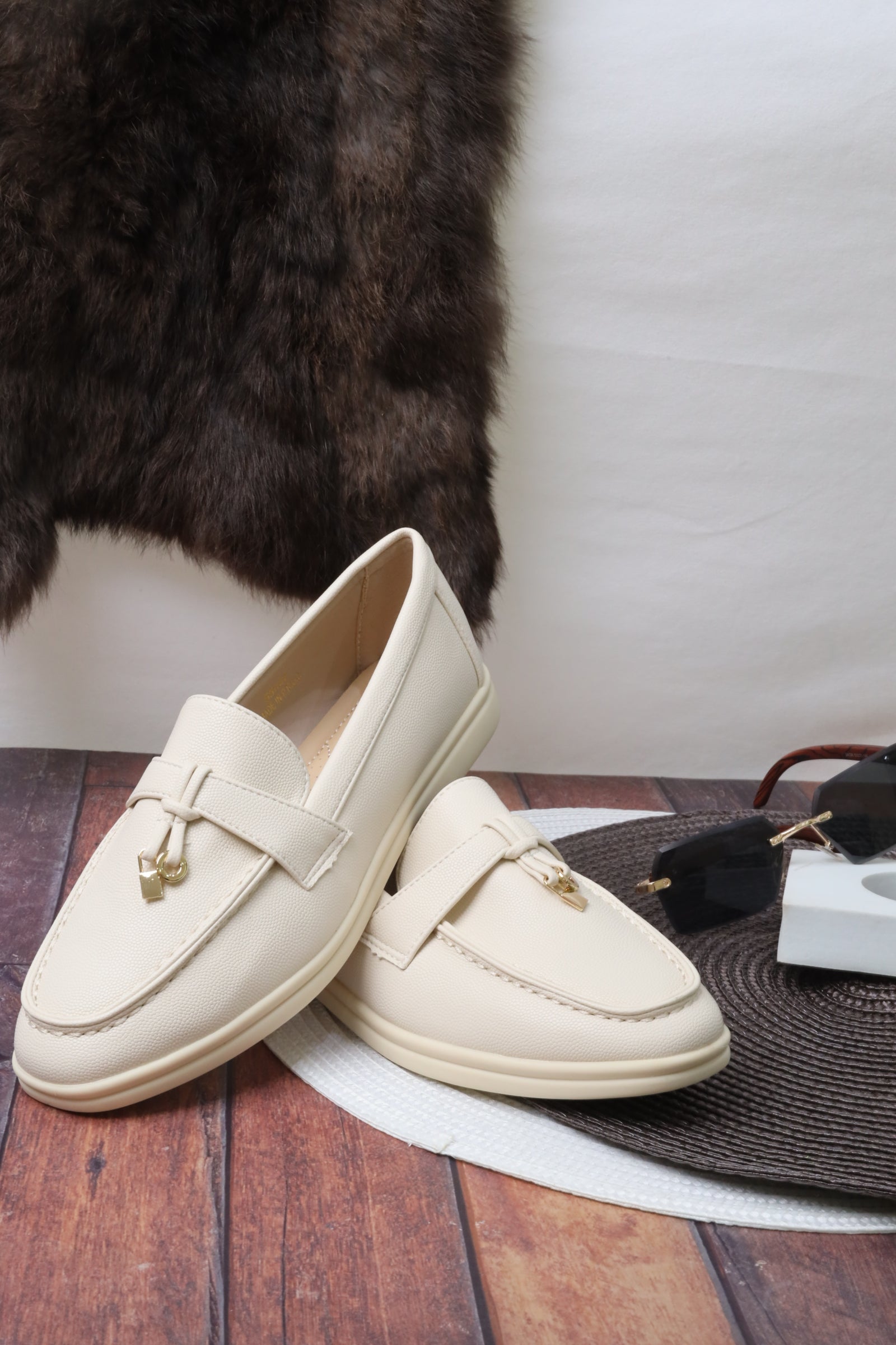 حذاء نسائي فلات 55047