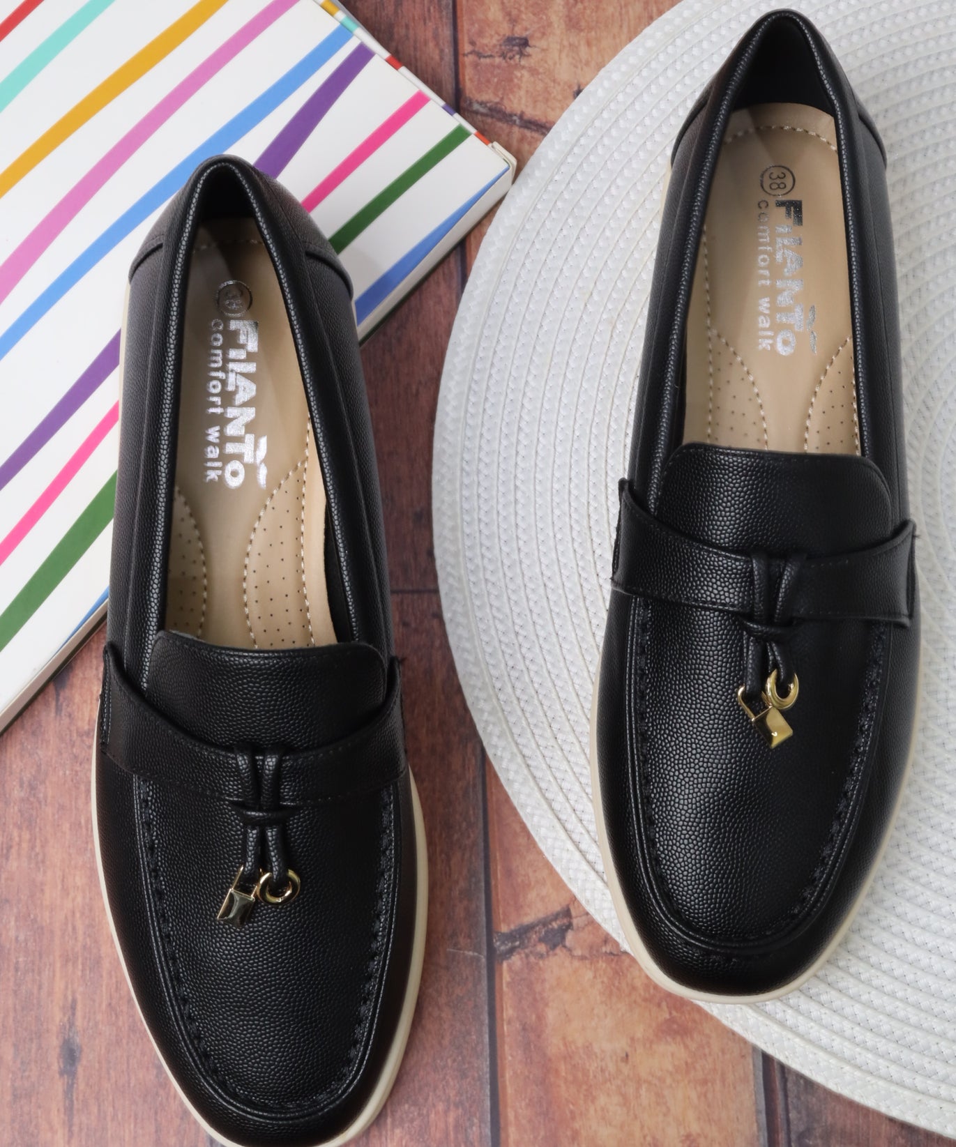 حذاء نسائي فلات 55047