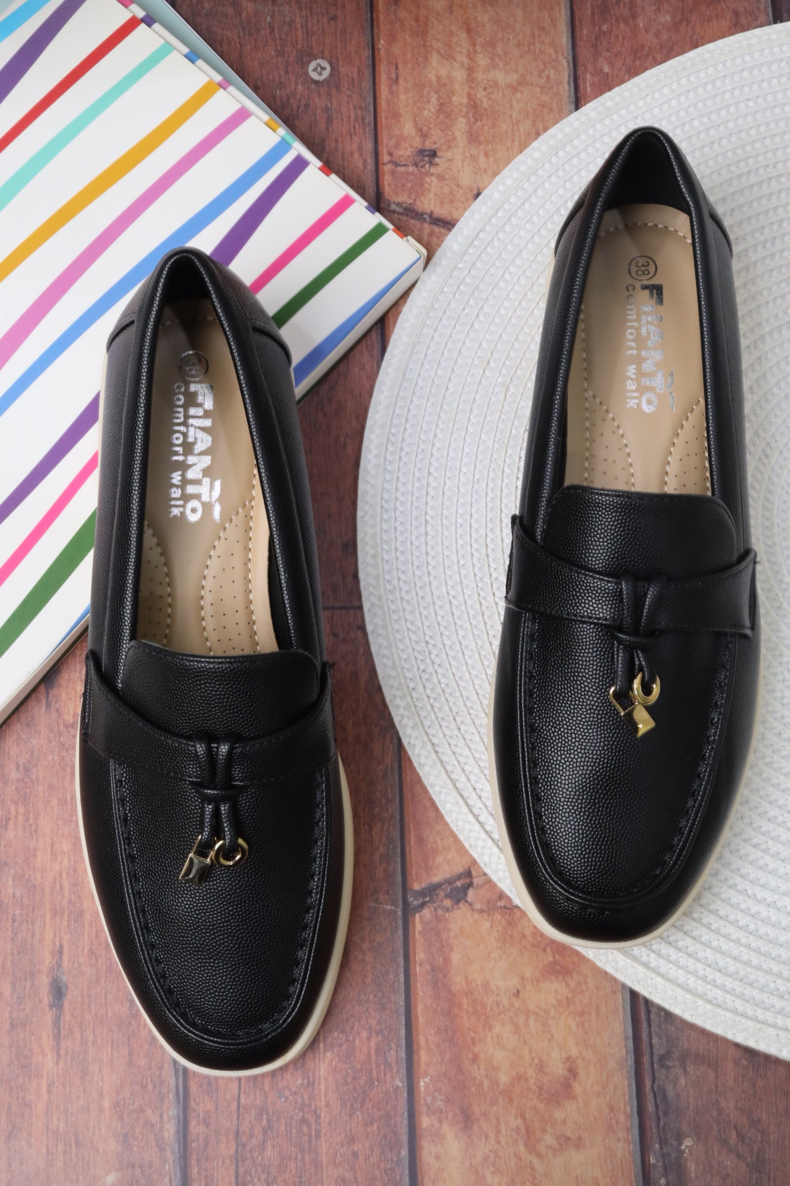 حذاء نسائي فلات 55047