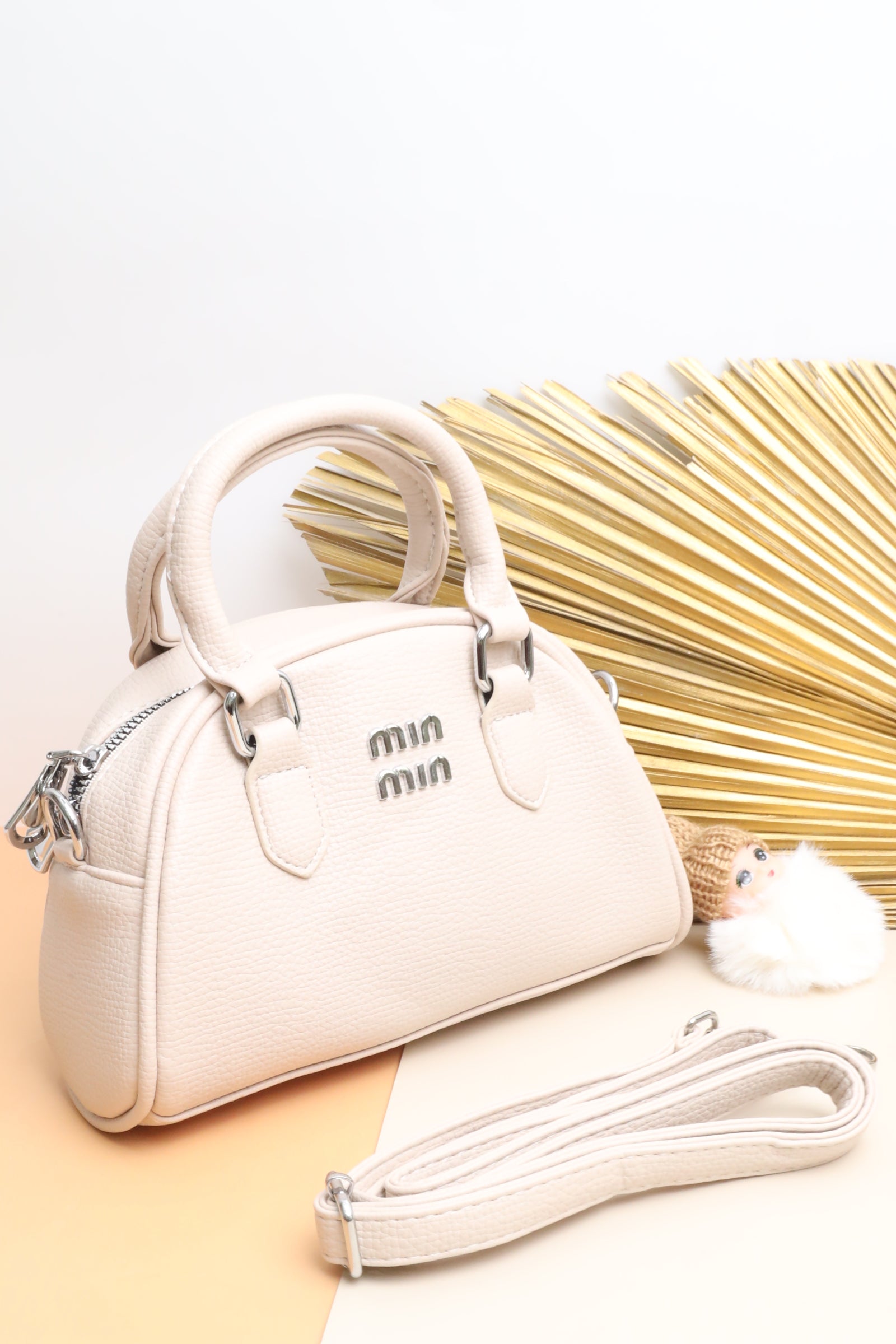 A061 حقيبة نسائية