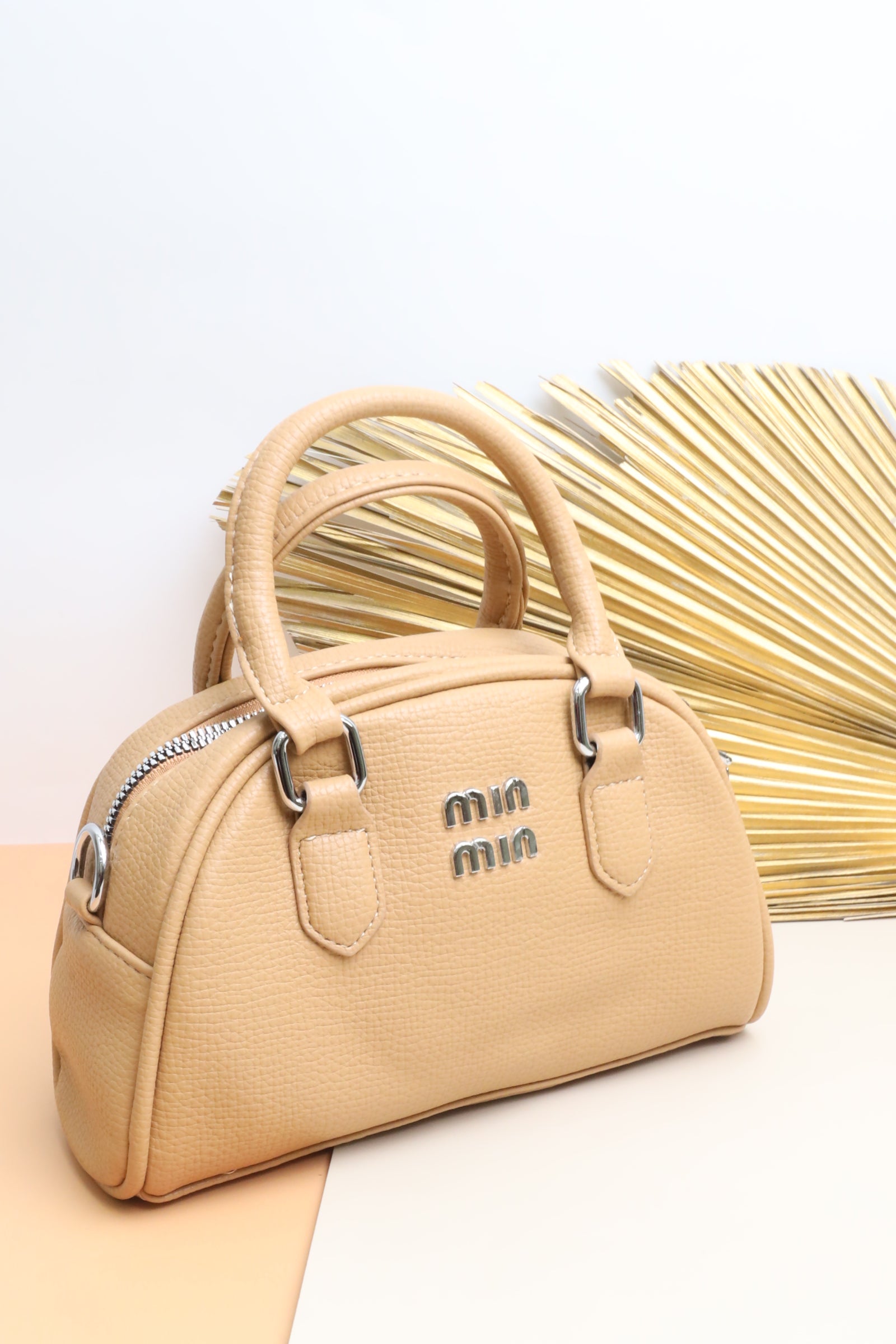 A061 حقيبة نسائية