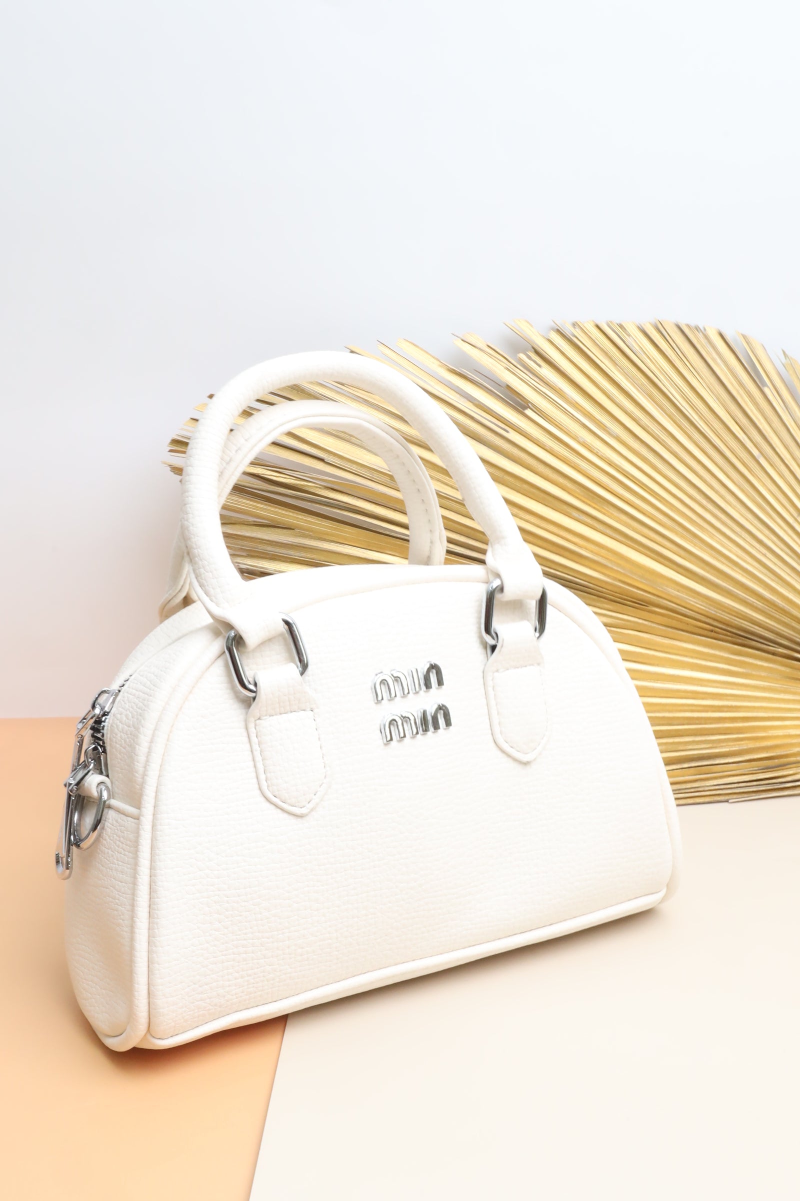 A061 حقيبة نسائية