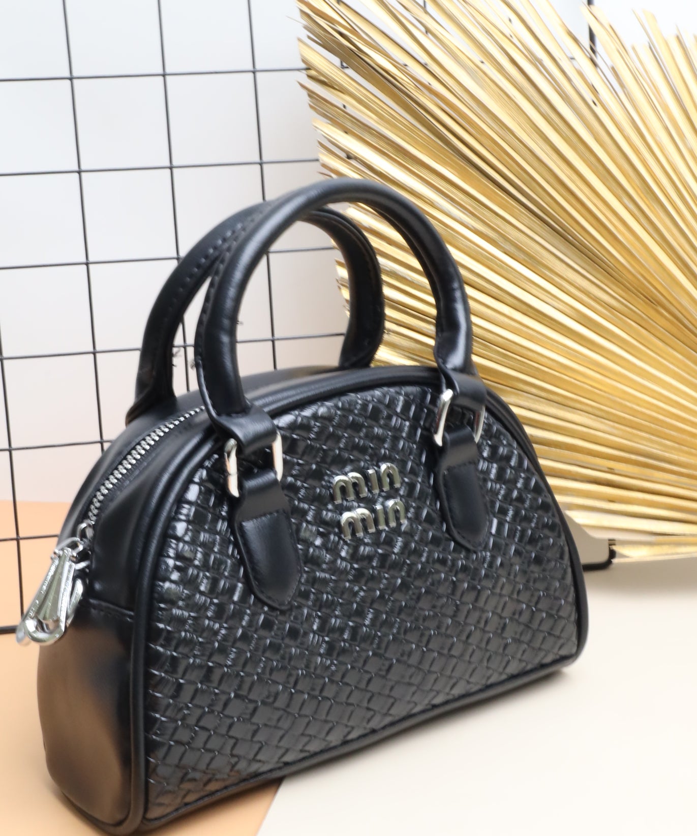 A062 حقيبة نسائية