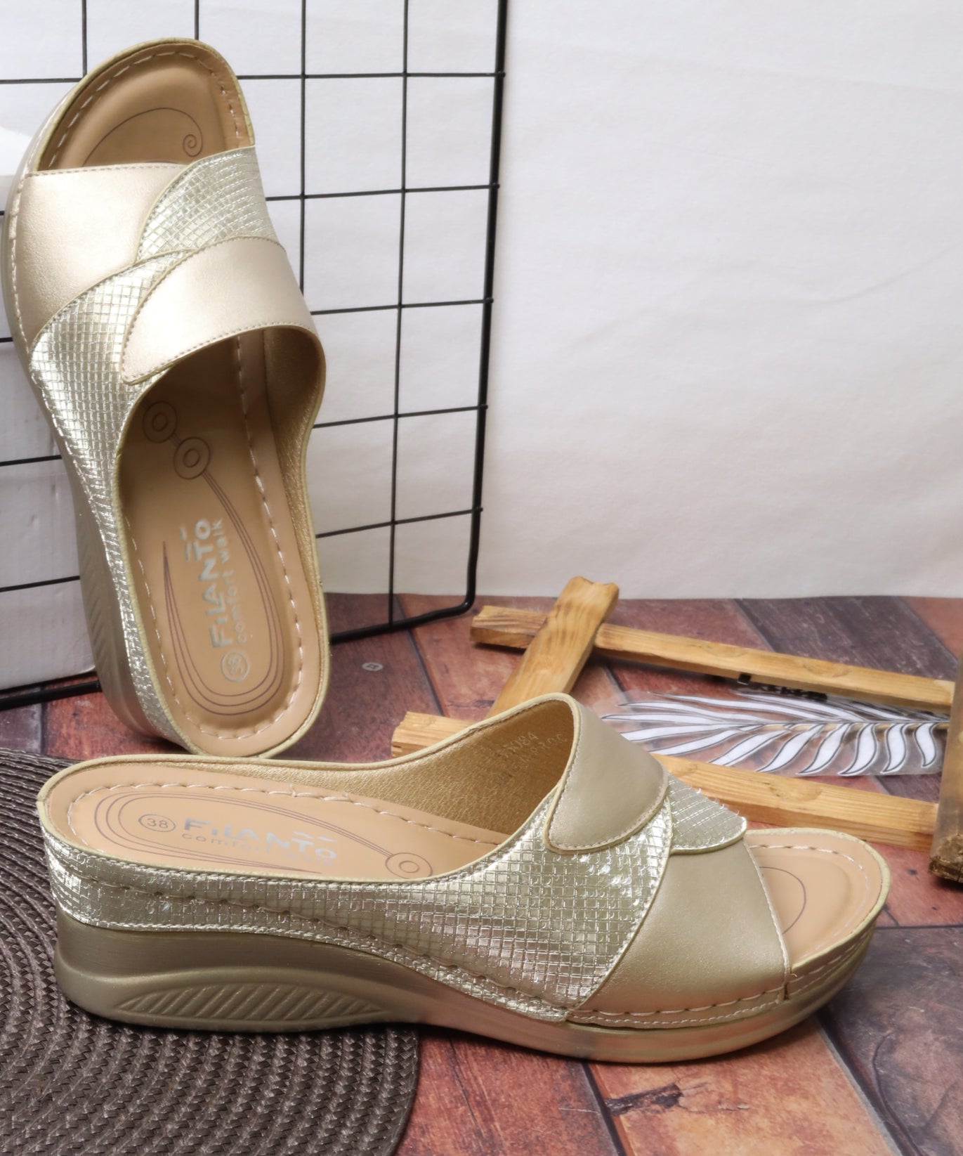 صندل نسائي بكعب عريض 55084