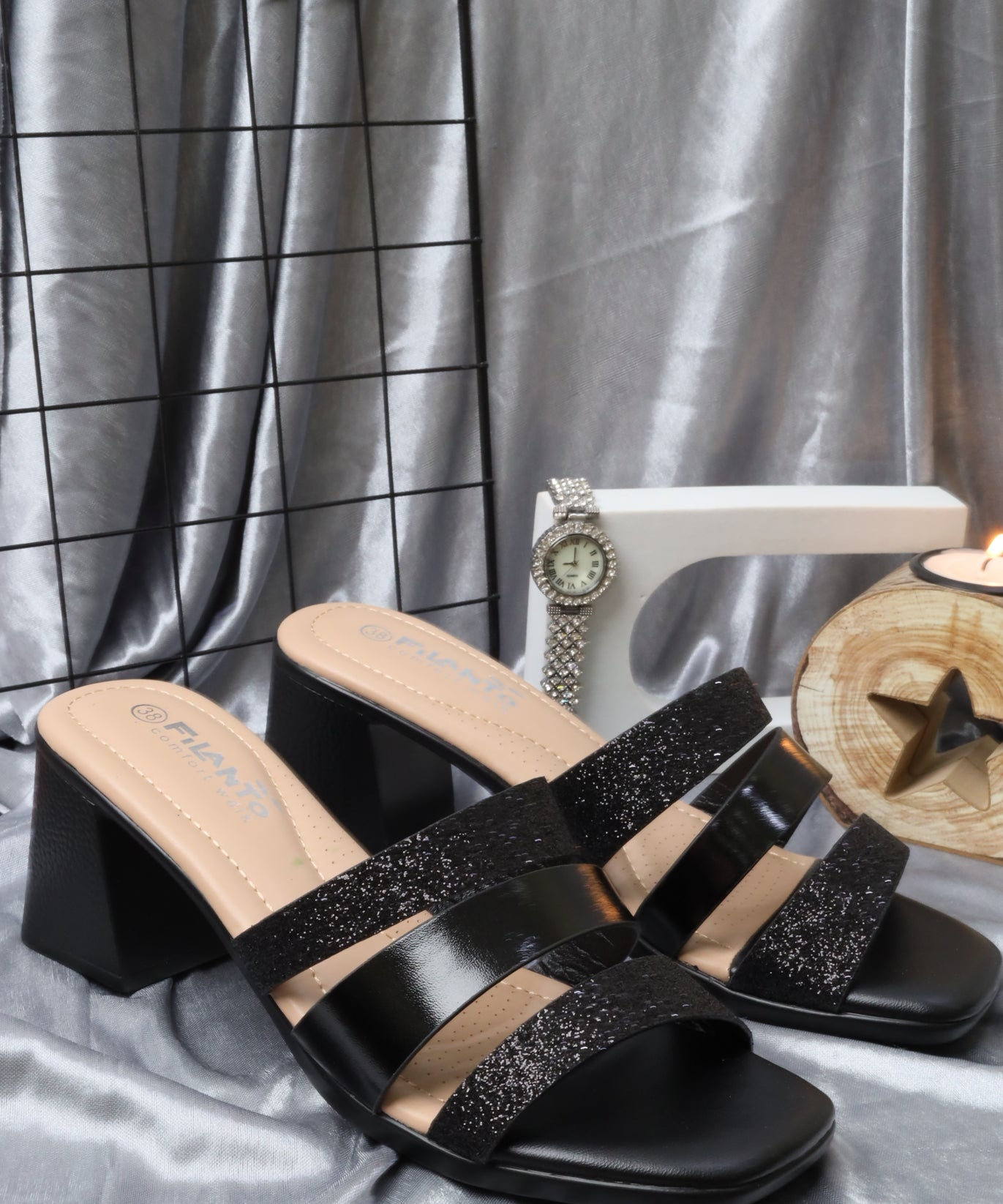 Women's wide-heeled sandal 55100 