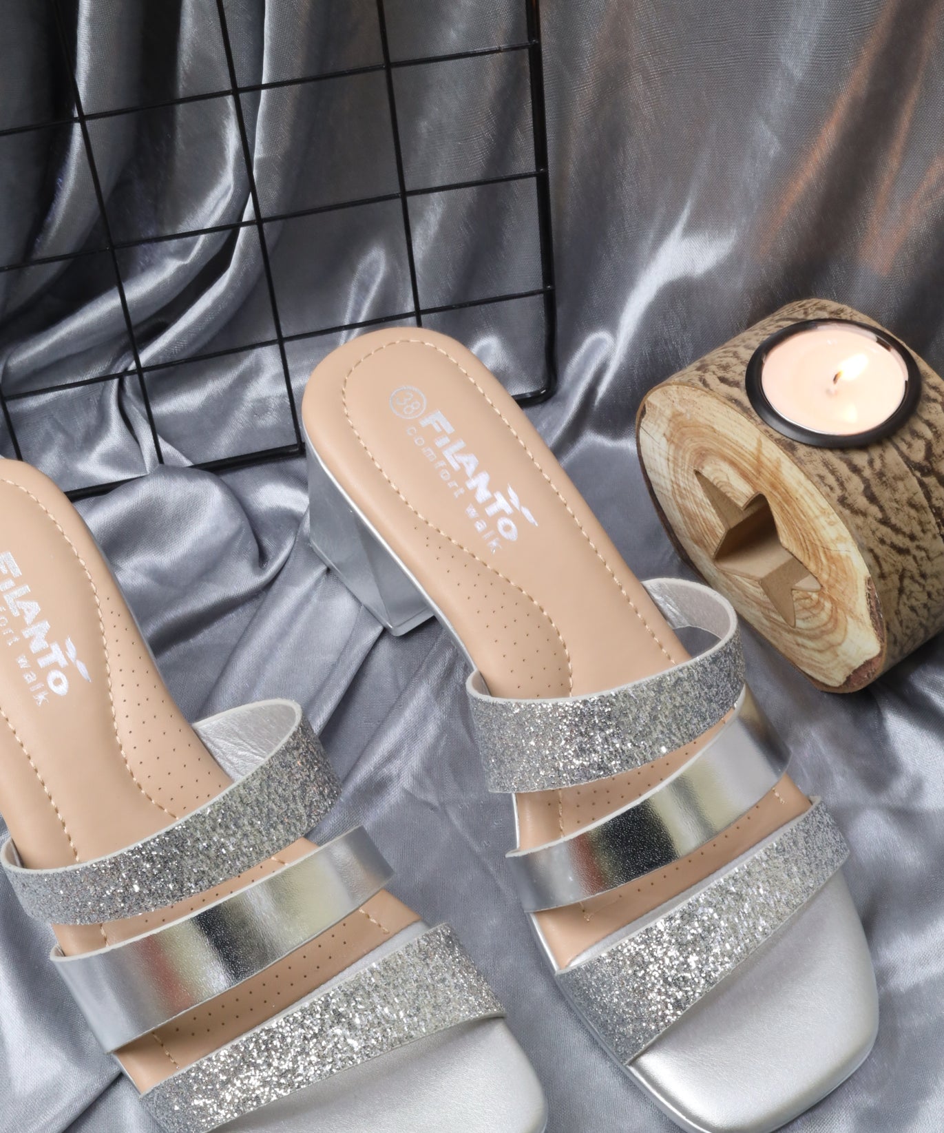 Women's wide-heeled sandal 55100 