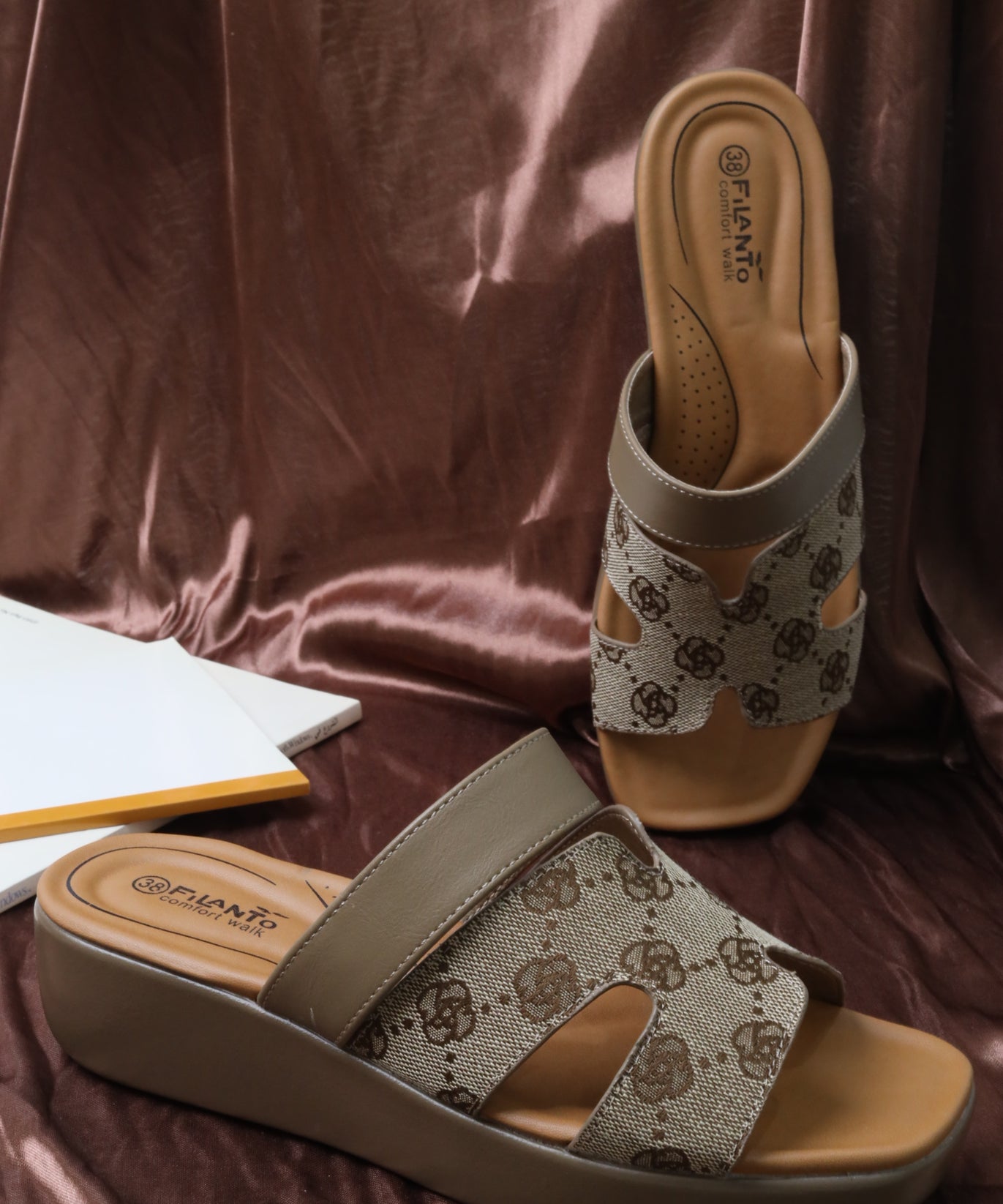 Women's flat sandal 55094 