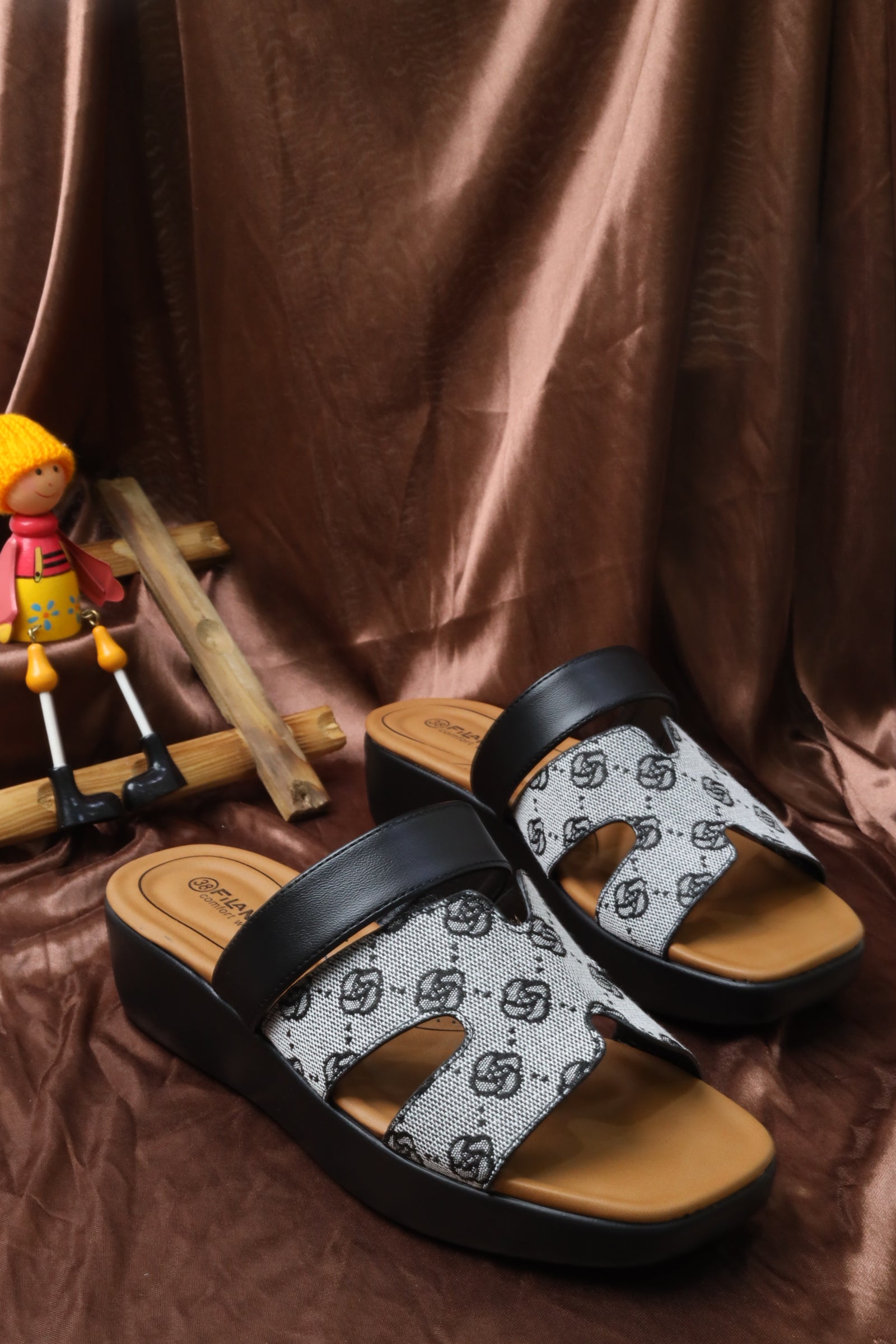 Women's flat sandal 55094 