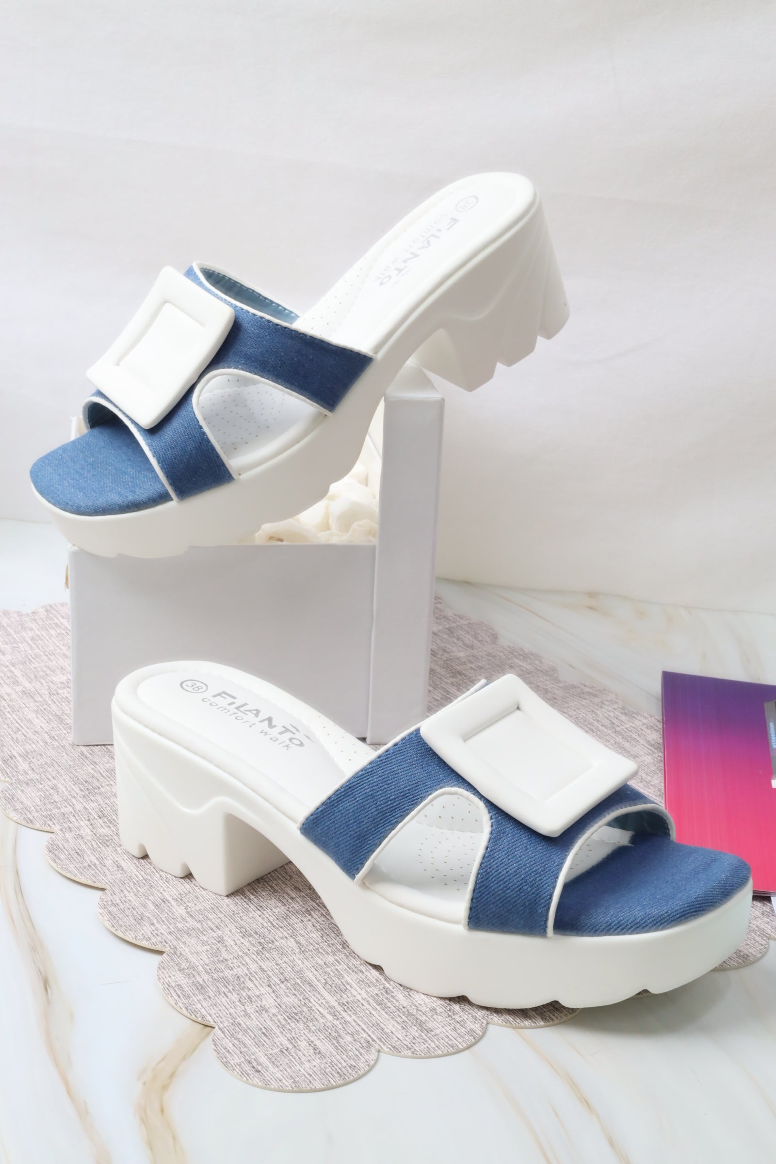 صندل نسائي بكعب عريض 55068