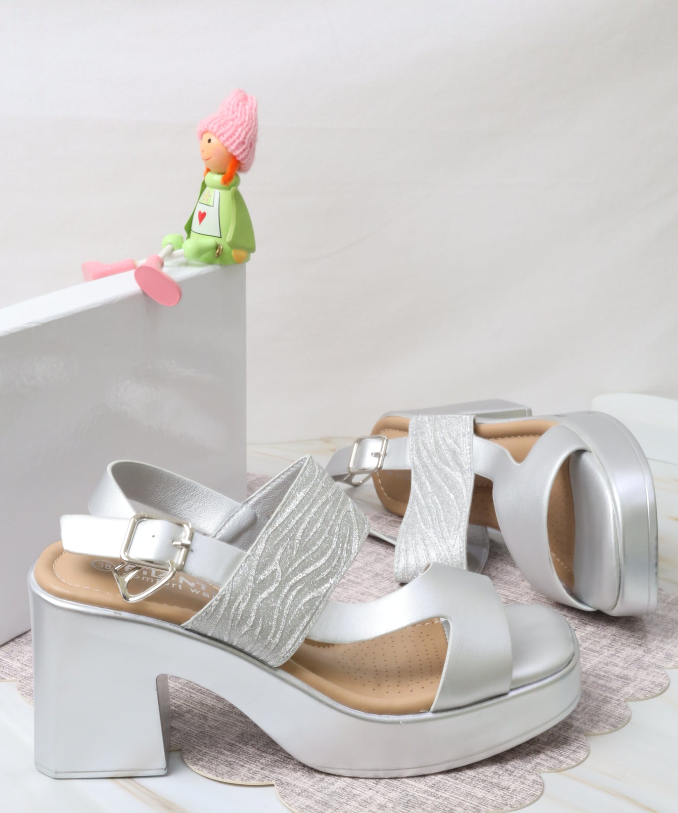 Women's Ankle Strap Sandal 55063 