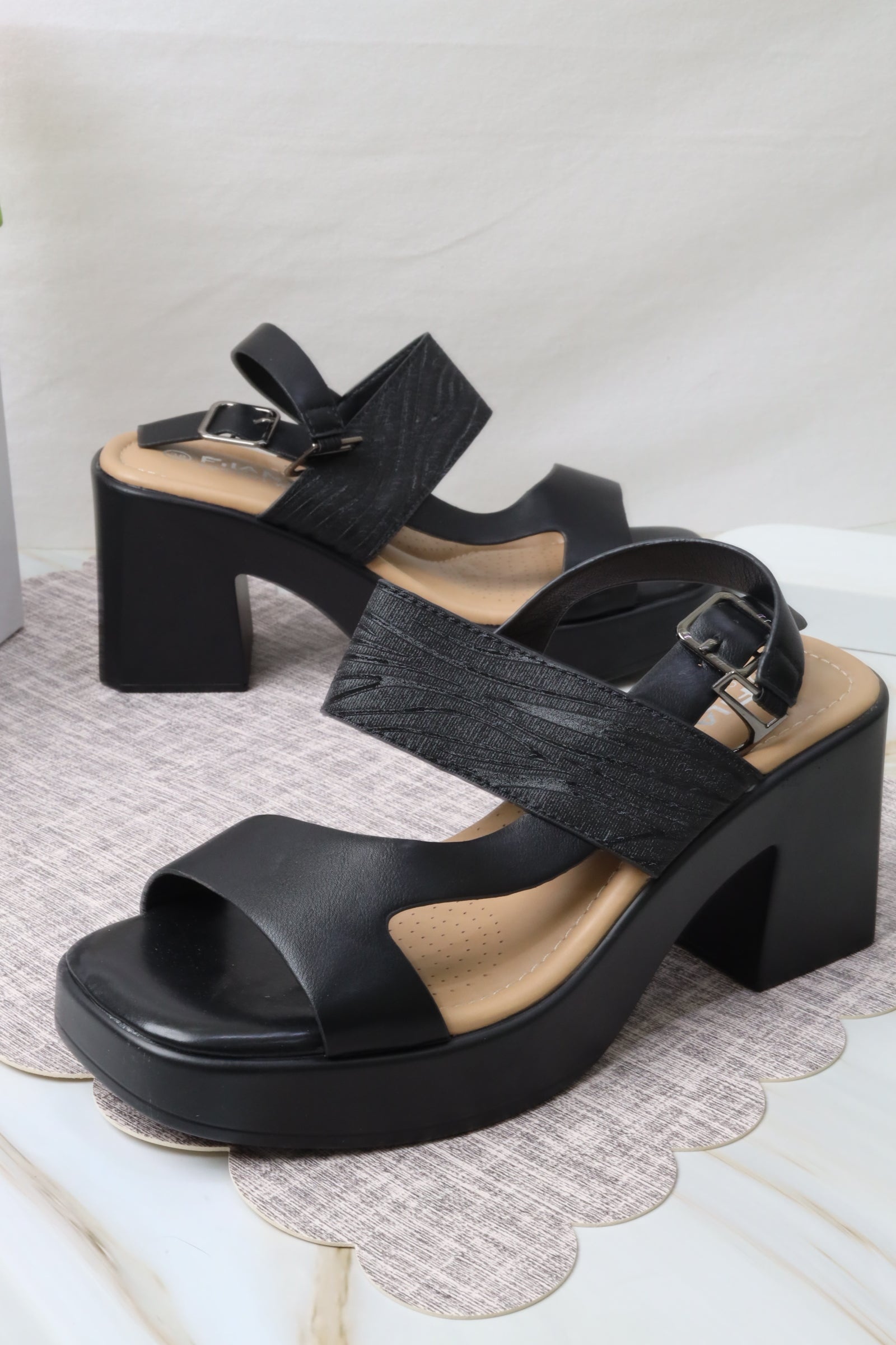 Women's Ankle Strap Sandal 55063 