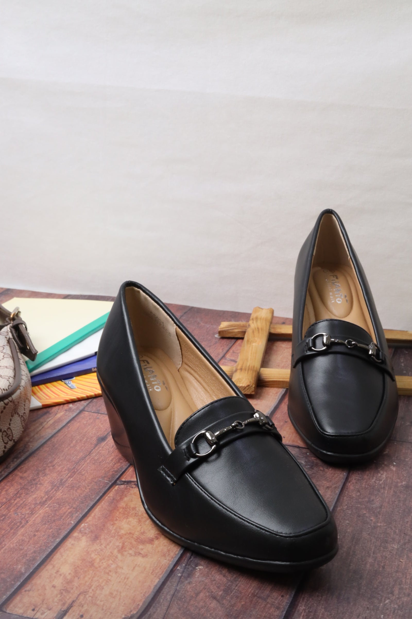 حذاء نسائي 55001