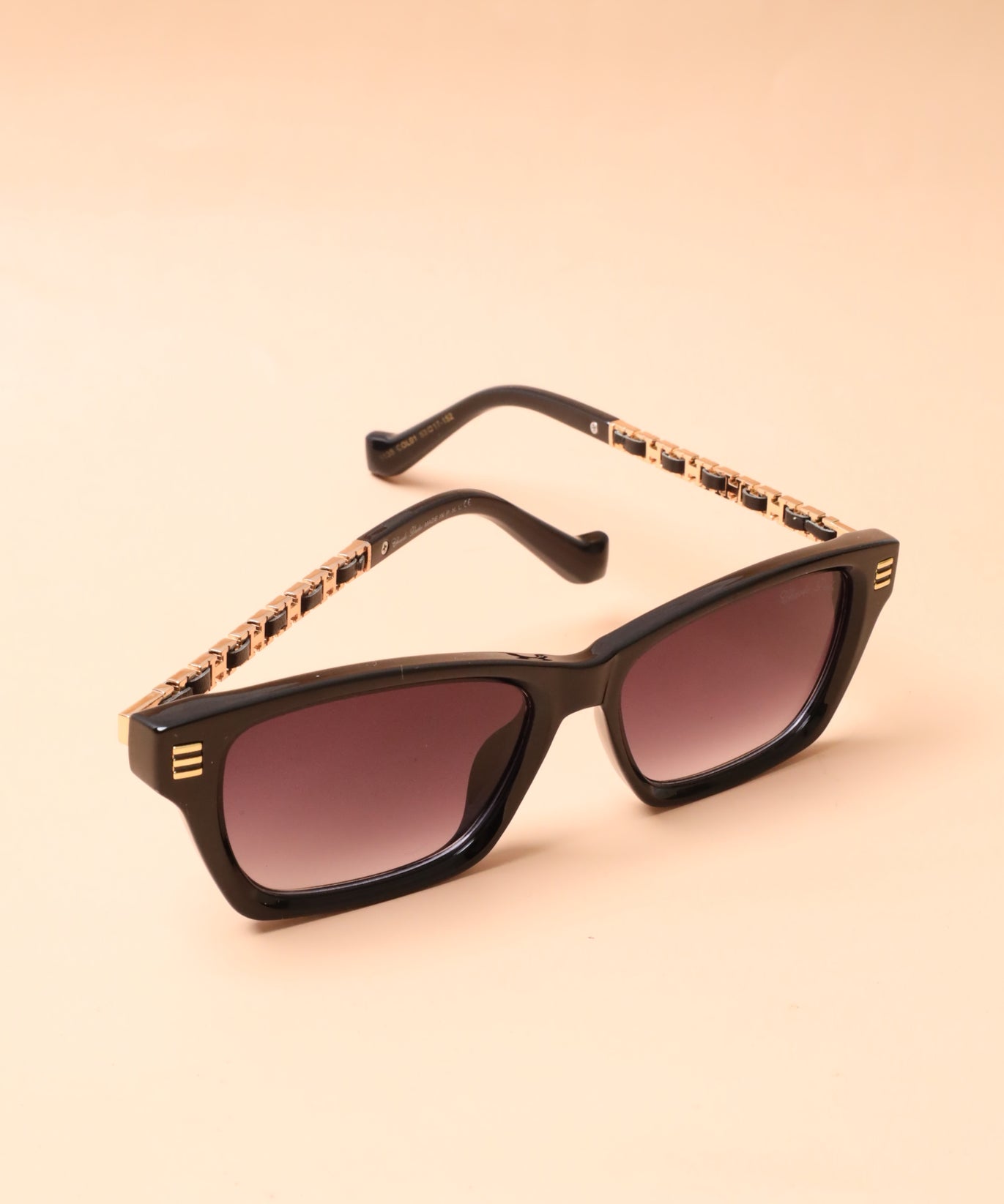 نظارات نسائية 129