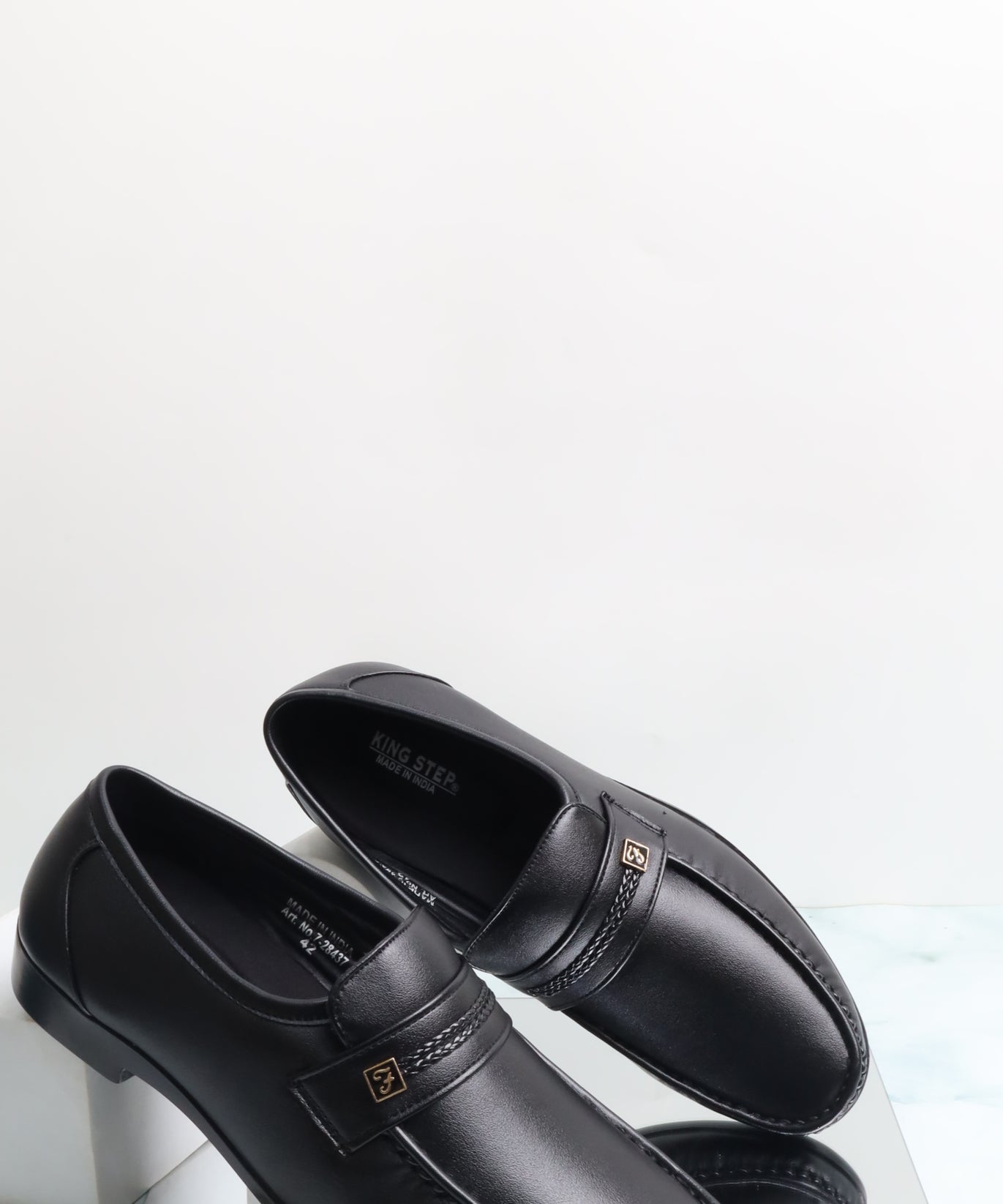 حذاء رسمي 28437