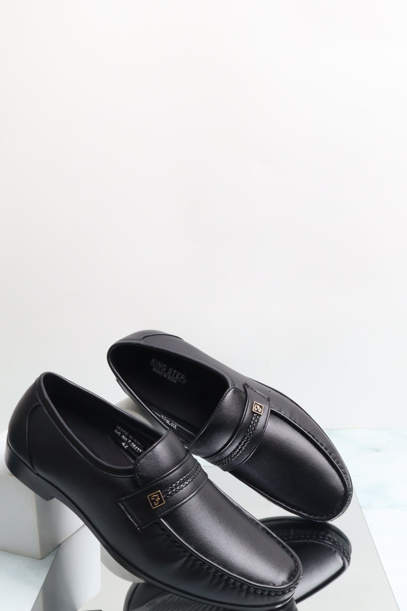 حذاء رسمي 28437